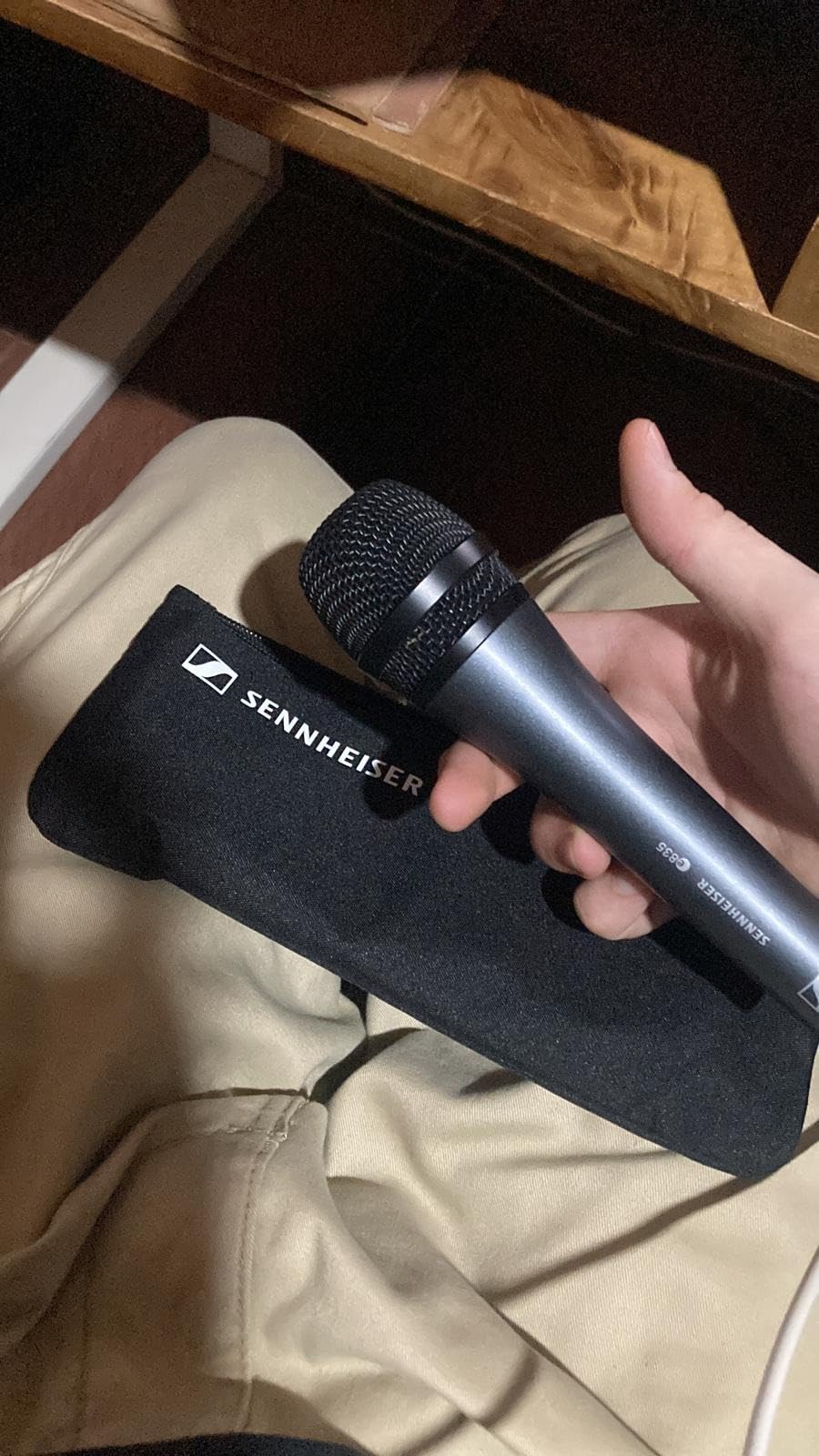 Sennheiser Professional E 835 Dynamic Cardioid Vocal Microphone customer photo 1