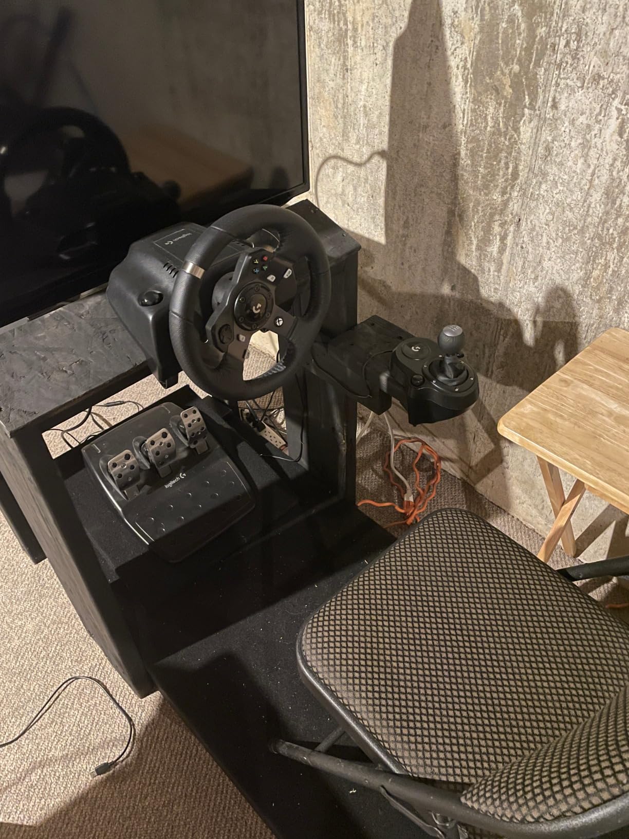 Logitech G Driving Force Shifter Compatible with G29 G920 & G923 - PC, PlayStation 5, PlayStation 4, Xbox Series X|S, Xbox One customer photo 2