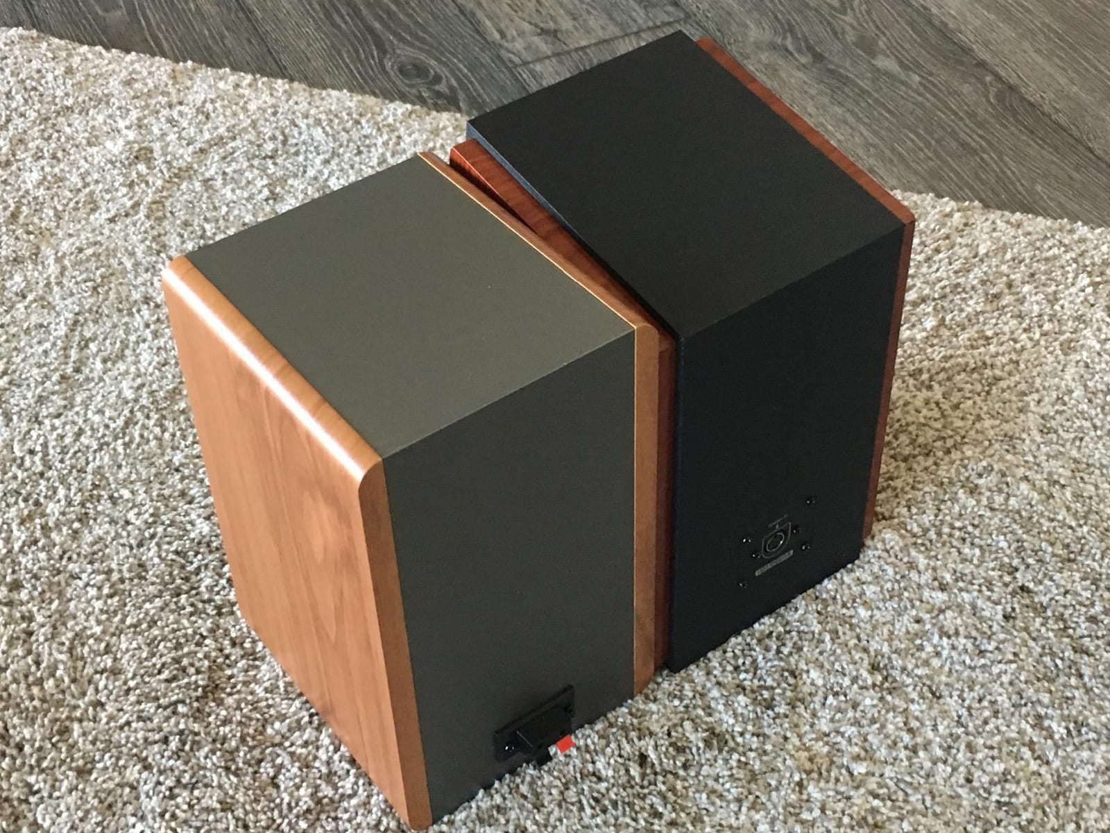 Edifier R1280T Powered Bookshelf Speakers - 2.0 Active Near Field Studio Monitor Speaker - Wooden Enclosure - 42 Watts RMS Power customer photo 2