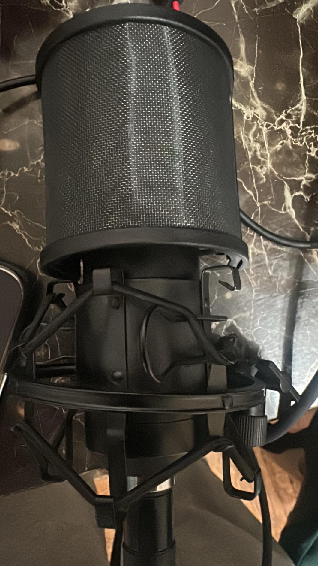 Microphone Shock Mount with Pop Filter, Mic Anti-Vibration Suspension Shock Mount Holder Clip for Diameter 46mm-51mm Microphone customer photo 1