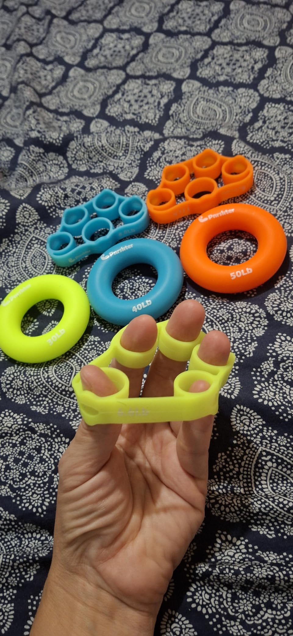 Hand Grip Strengthener, Finger Exerciser, Grip Strength Trainer (6 PCS), New Material, Forearm Grip Workout, Finger Stretcher, Relieve Wrist Pain, Carpal Tunnel customer photo 1
