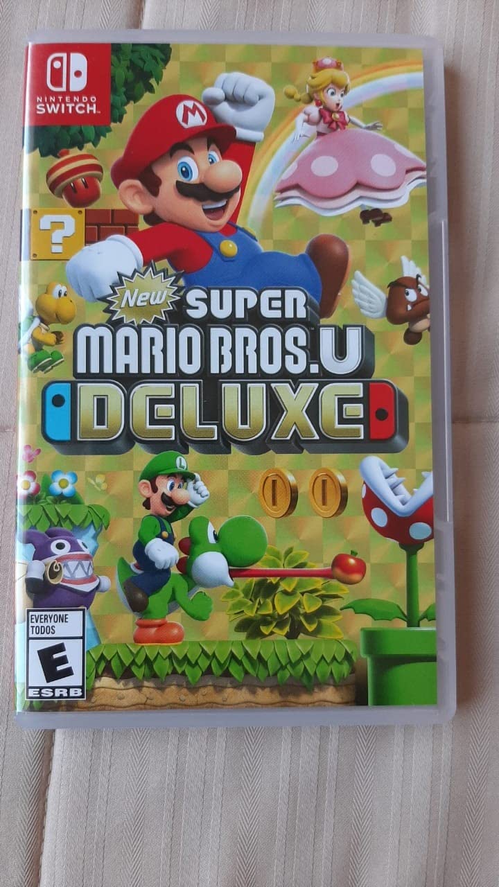 New Super Mario Bros. U Deluxe - US Version customer photo 2