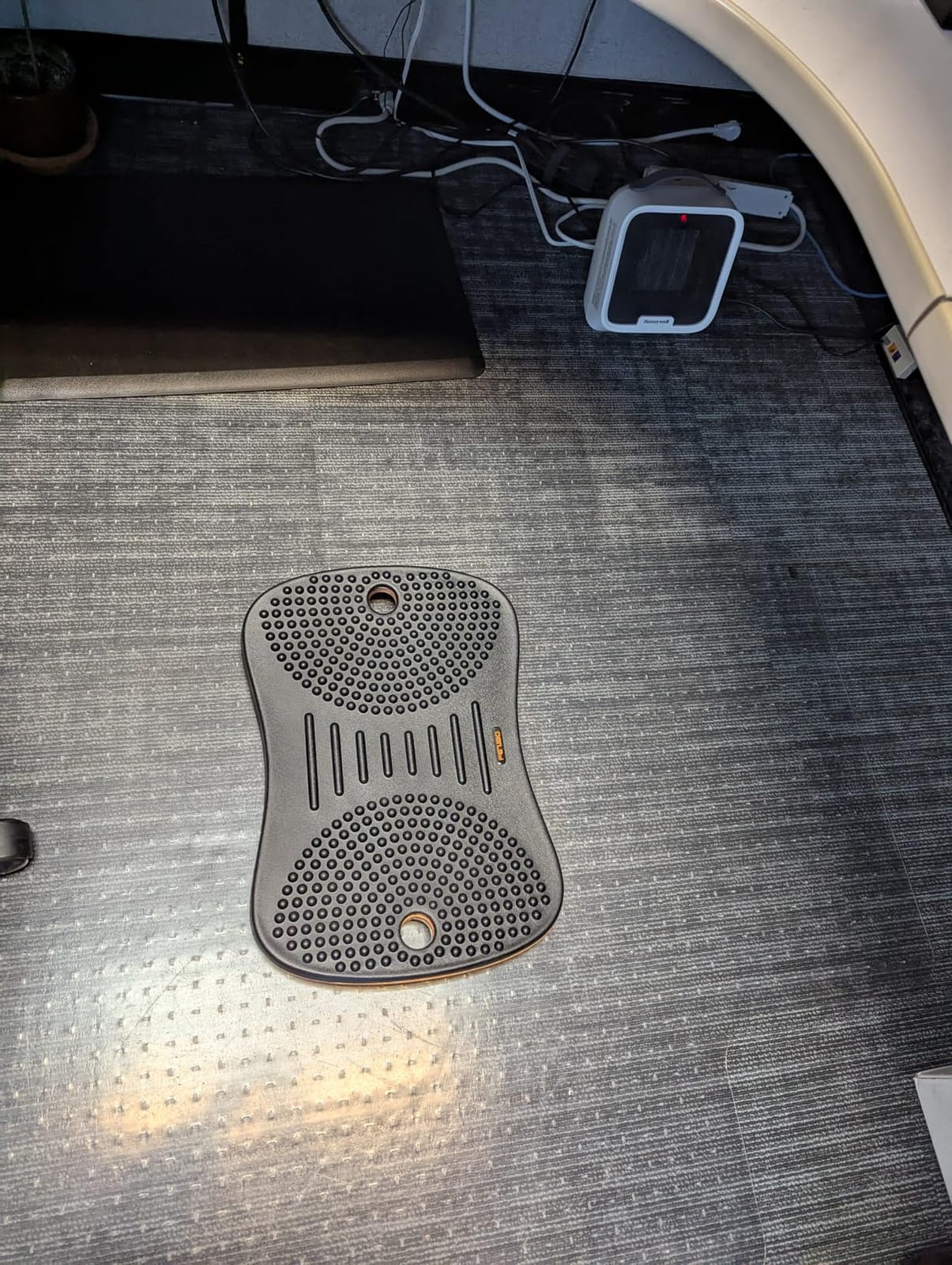 FEZIBO Standing Desk Mat Balance Board, Obsidian Black | Anti Fatigue Mat Standing Desk, Wobble Board with Ergonomic Design customer photo 2