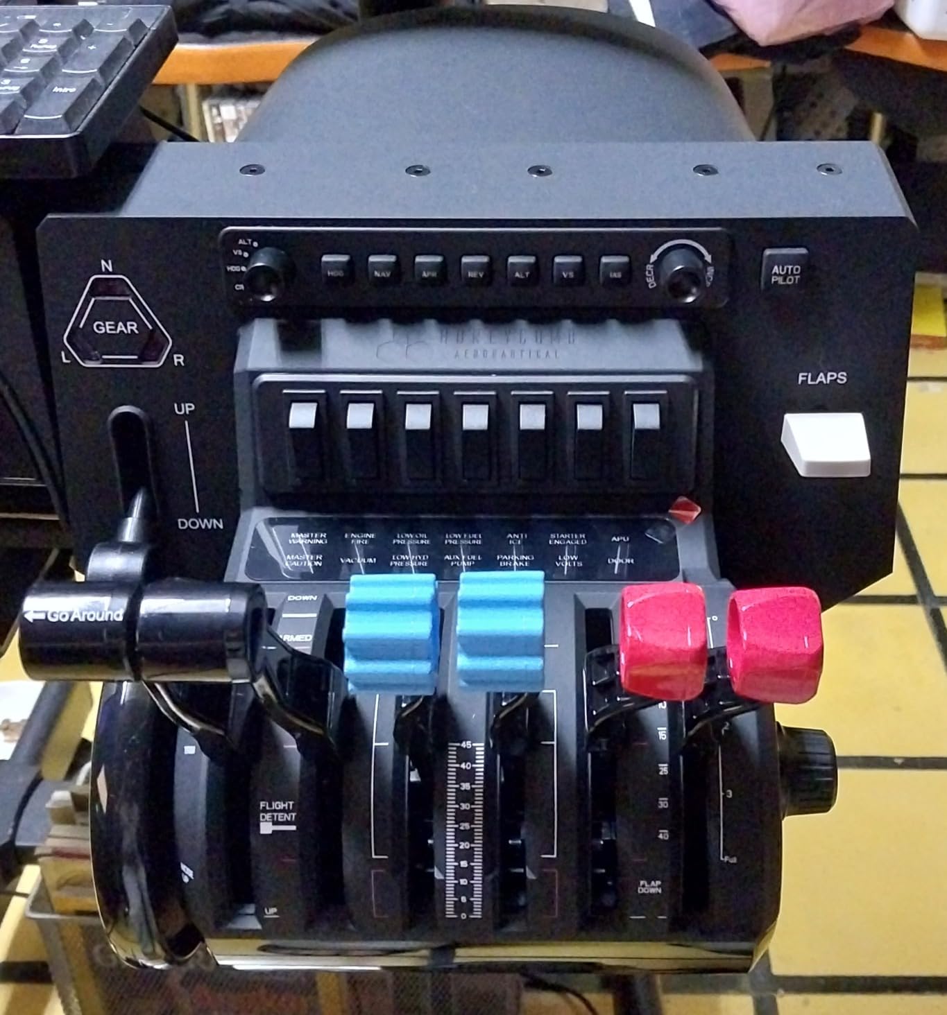 Honeycomb Bravo Throttle Quadrant | Flight simulator controls w/autopilot, annunciator panel, gear, flaps customer photo 1