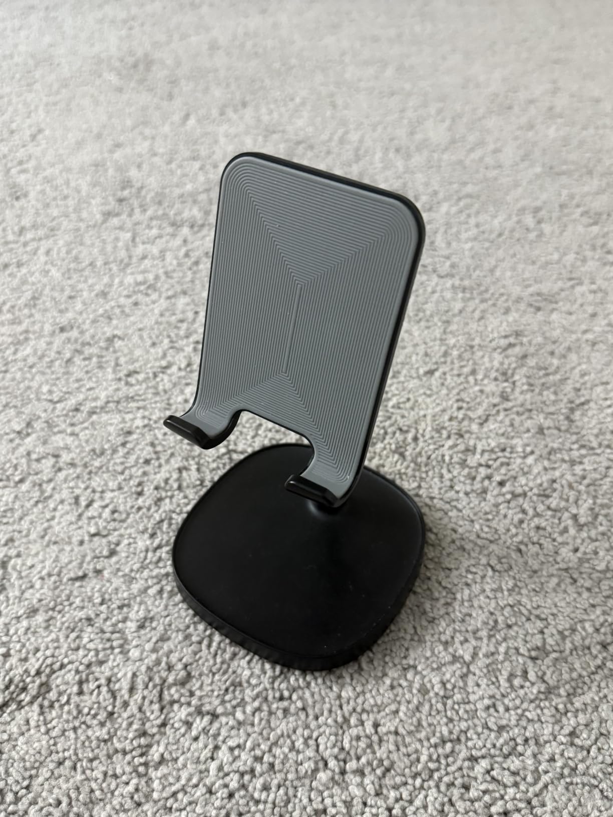 LISEN Cell Phone Stand Phone Holder for Desk, Gaming for Nintendo Switch | Office Desk Accessories for Women, iPhone Stand, Gadgets for Men Gifts, Office Decor, OtterBox Case, Switch, iPad, 4-10 in customer photo 1