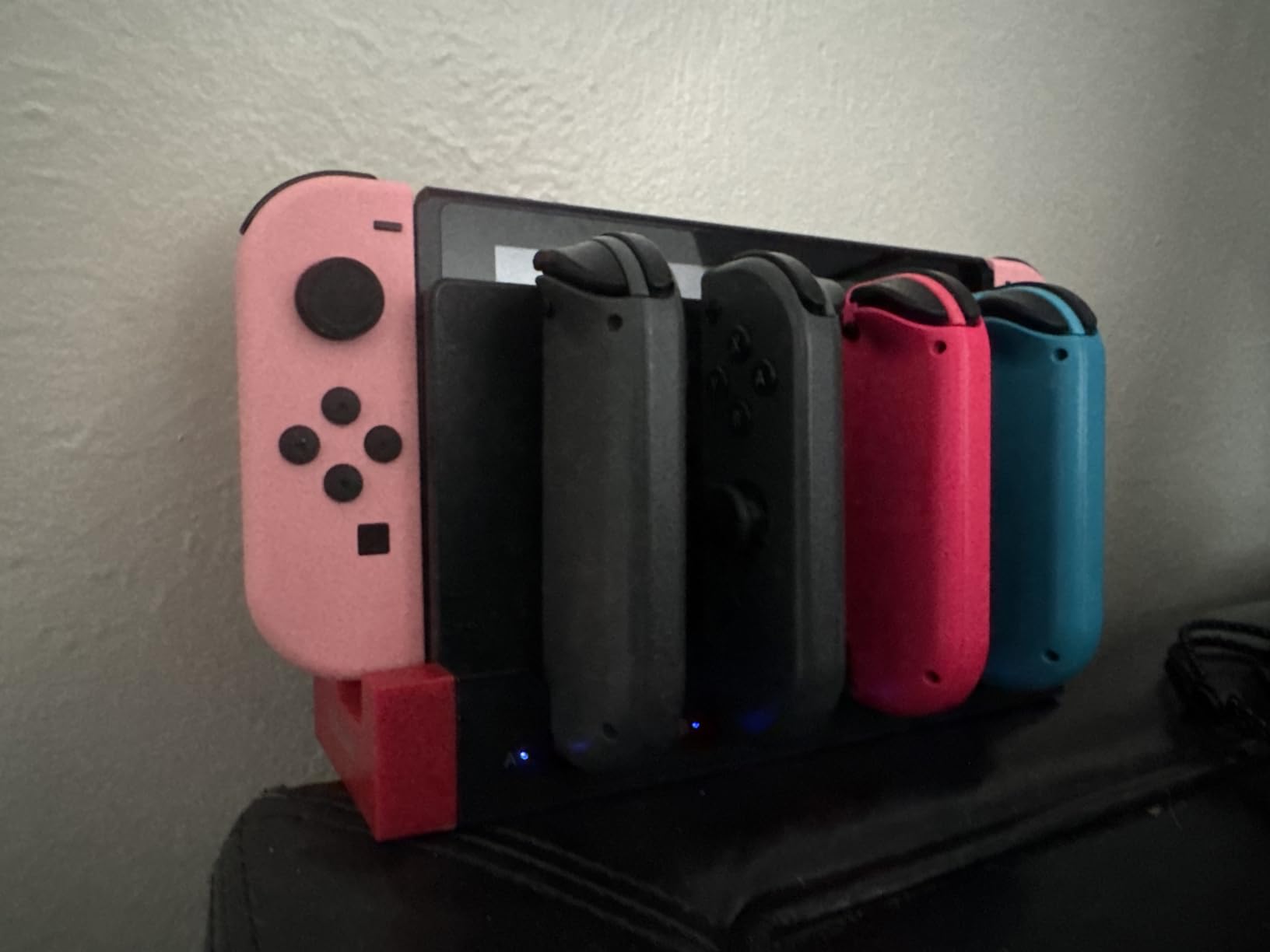 Switch Controller Charger Dock for Nintendo Switch 1/OLED for 4 Joy-Cons | Fast Charging Station for 4 Joycons, Stand for Nintendo Switch Dock Accessories, with LED Indicator & Extra USB 2.0 Port customer photo 2