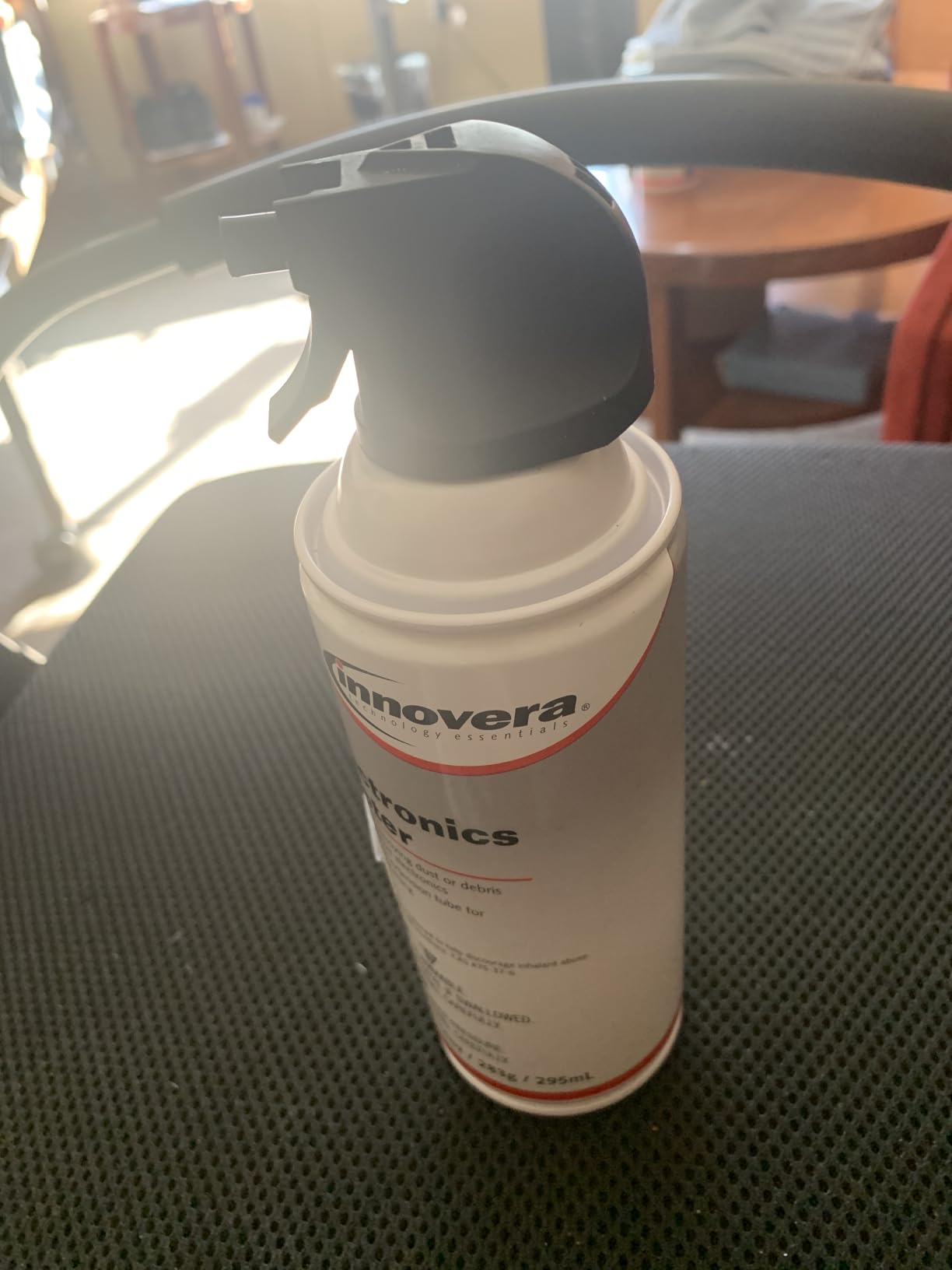 Innovera IVR10012 10 oz. Compressed Air Duster Cleaner (2/Pack) customer photo 1