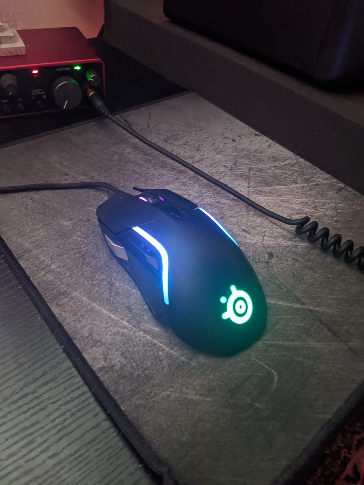 SteelSeries Rival 5 Gaming Mouse with PrismSync RGB Lighting and 9 Programmable Buttons - FPS, MOBO, MMO, Battle Royale - 18,000 CPI TrueMove Air Optical Sensor - Black customer photo 2