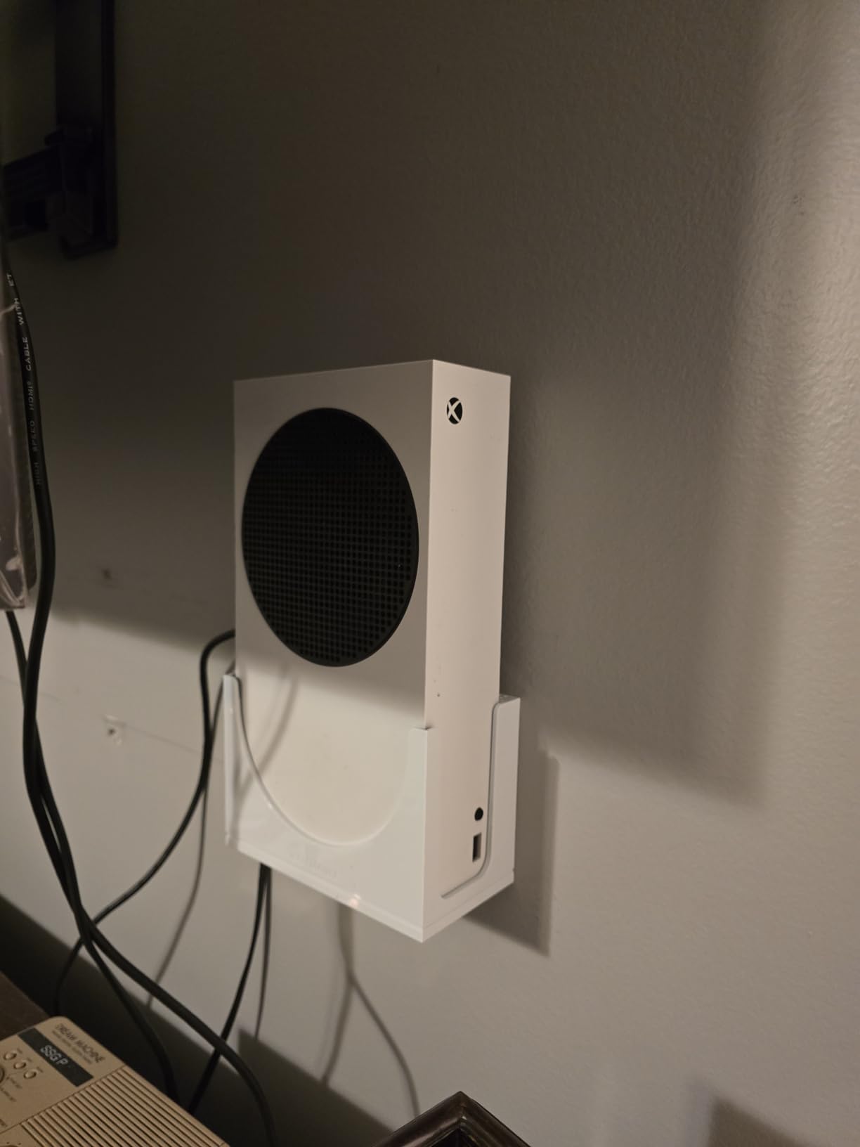 TotalMount for Xbox Series S - Premium Quality - Heat Management | Designed in USA - Premium Wall Mount With Level, Drill-Free Installation, and Vibration Control customer photo 2