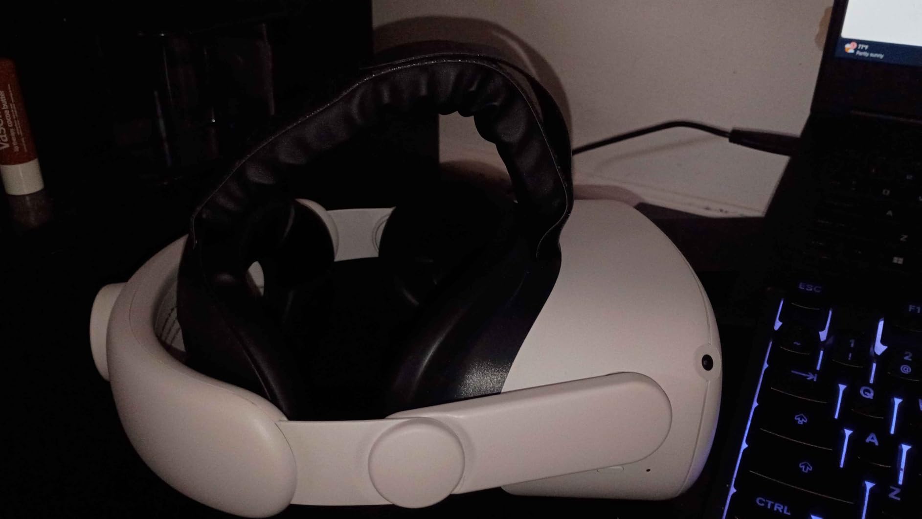 KIWI design K2 Comfort Head Strap Accessories for Oculus/Meta Quest 2 | Elite Strap Replacement for Enhanced Support of VR Headset, NOT for Meta Quest 3/3S customer photo 1