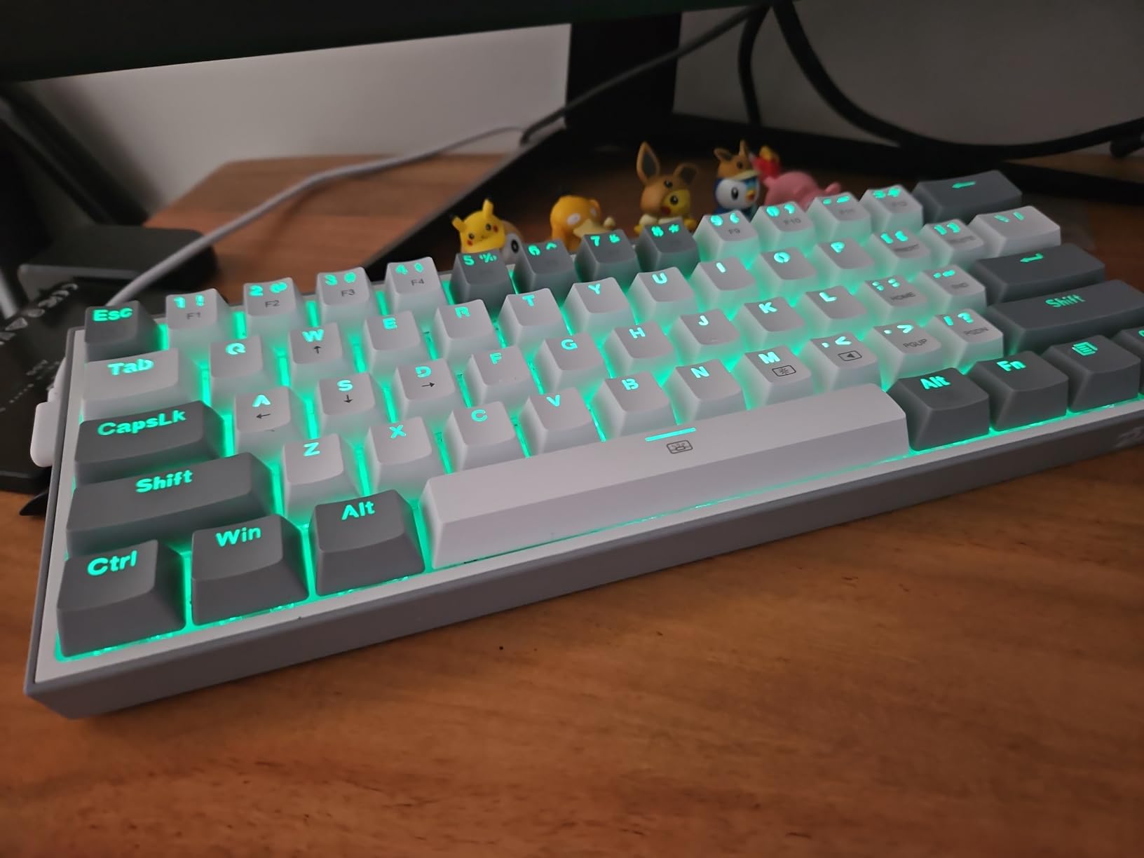 Redragon K617 Wired 60% Compact Hot-Swap RGB Gaming Mechanical Keyboard | 61 Keys Design for More Room to Aim, Swap-Ready Socket for Mod, Vibrant 20-Mode Lighting Hype Vibing, Pro Software Supported customer photo 2