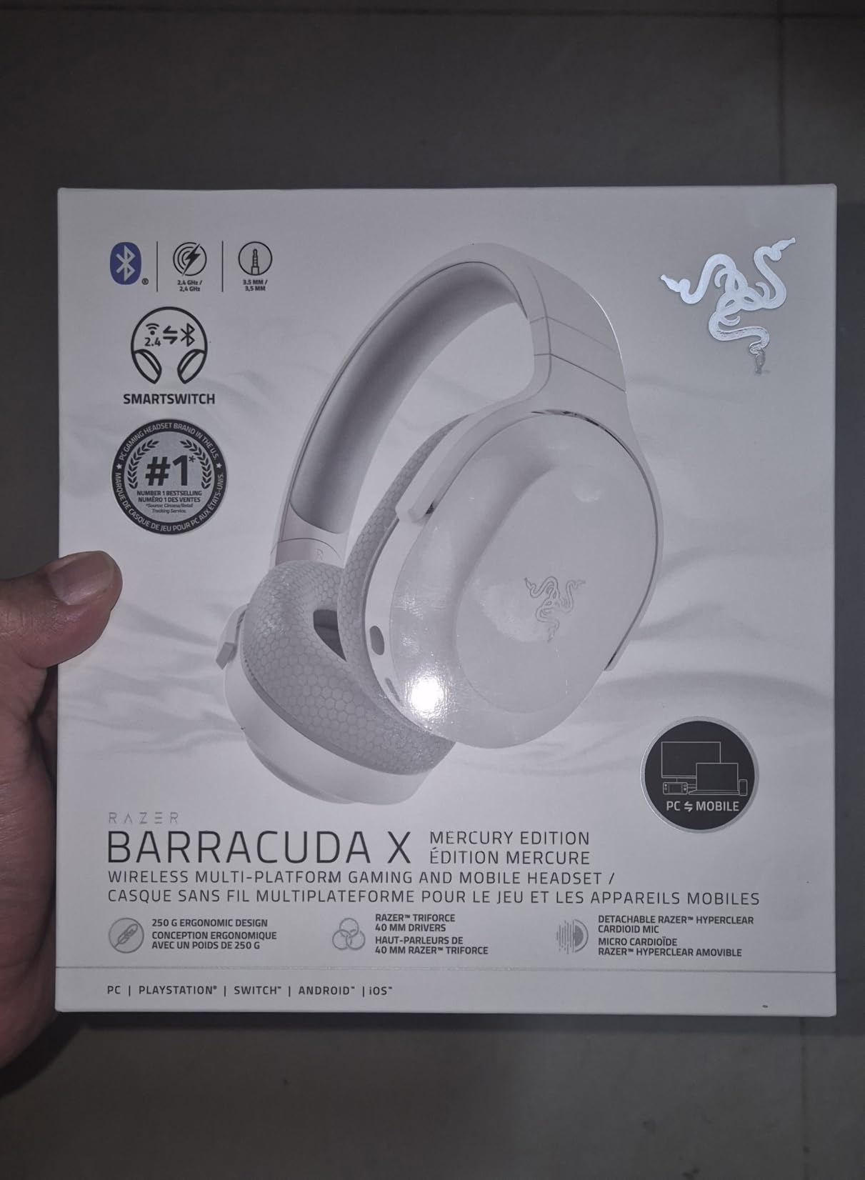 Razer Barracuda X Wireless Gaming & Mobile Headset (PC, PlayStation, Switch 2, Android, iOS): 2.4GHz Wireless + Bluetooth - Lightweight - 40mm Drivers - Detachable Mic - 50 Hr Battery - Black customer photo 1