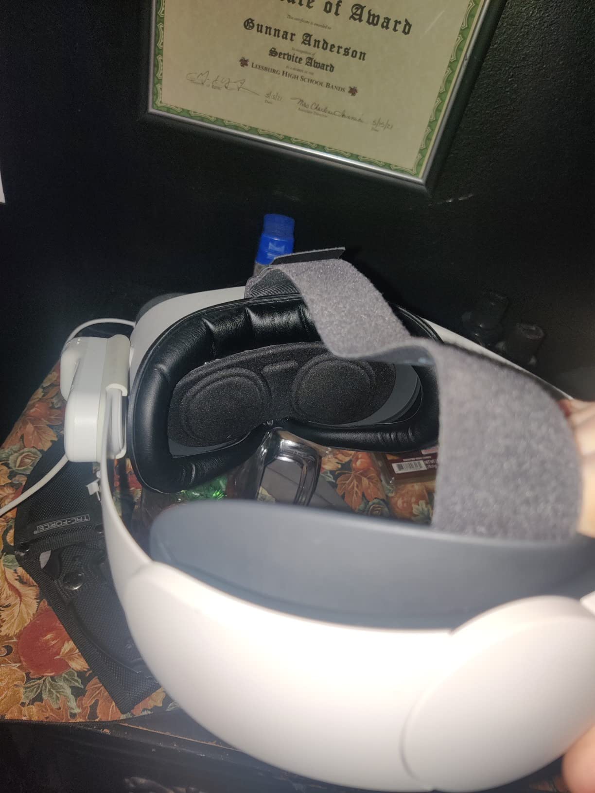 SUPERUS Facial Interface & Face Cover Pad for Oculus Quest 2, Sweat-Proof PU Foam Cushion - VR Accessories for Meta Quest 2 customer photo 1