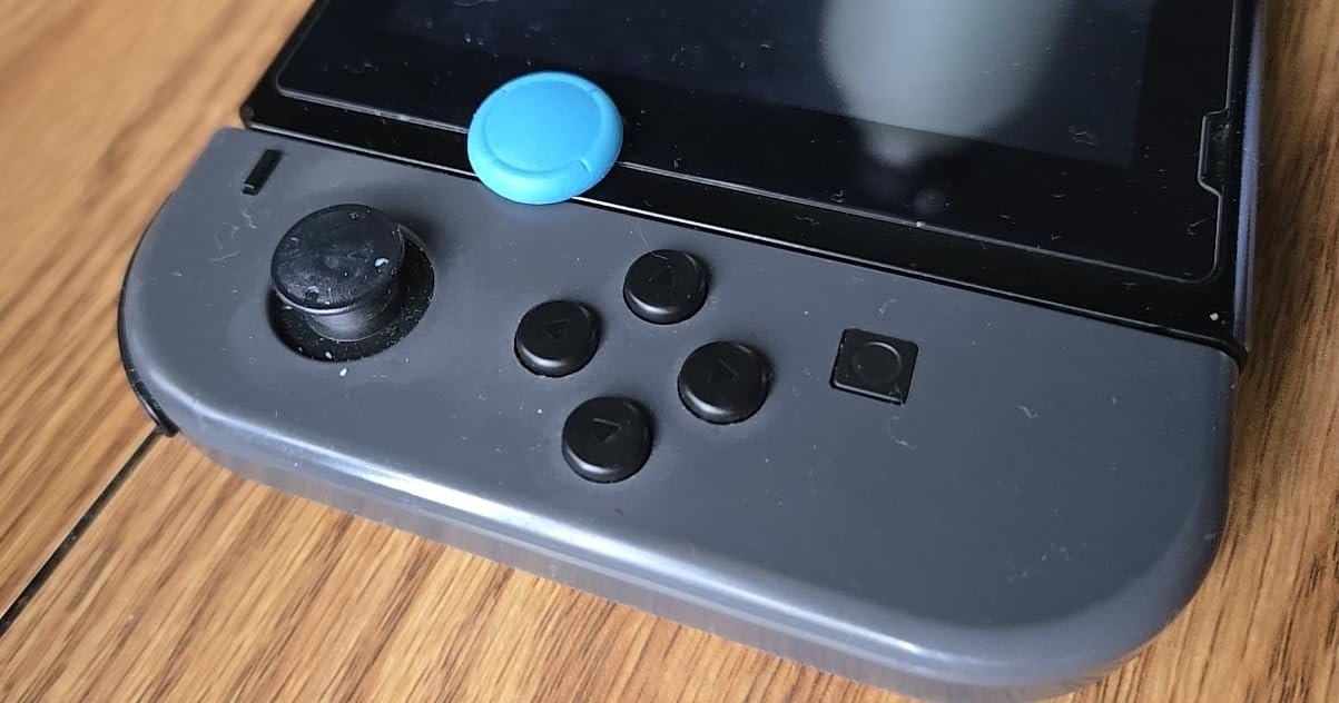 Wigearss Replacement Analog Joystick for Nintendo Switch, Switch OLED, Switch Lite, Joystick Repair Kit with Tools, +&Y-Screwdriver, Pry Tool, Tweezer Kit Fix Joy-Con Drift - Black customer photo 1