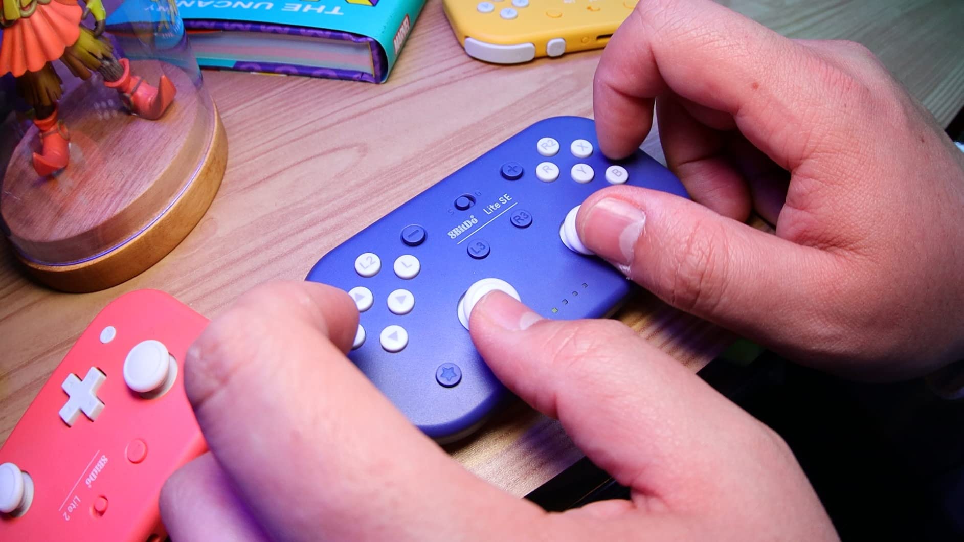 8BitDo Lite SE Bluetooth Gamepad for Switch, Android, iPhone, iPad, macOS and Apple TV, for Gamers with Limited Mobility customer photo 1
