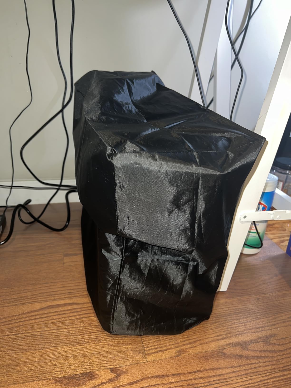 Large Size CPU Dust Cover, Gaming Computer Desktop PC Mid-Tower, Antistatic Waterproof Jacket Protector with Adjustable Elastic Cord (10W x27.5D x20H) customer photo 1