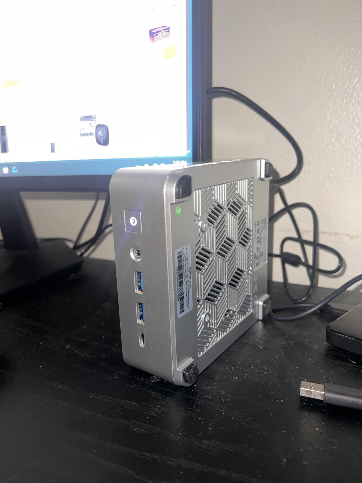 KAMRUI Pinova P2 Mini PC, AMD Ryzen 7330U(4 Cores, 8 Threads, Up to 4.3GHz), 16GB RAM 256GB SSD, Zen3 Architecture 7nm Processor, 8MB L3 Smart Cache Mini Computers,Triple 4K Display Home/Business customer photo 1