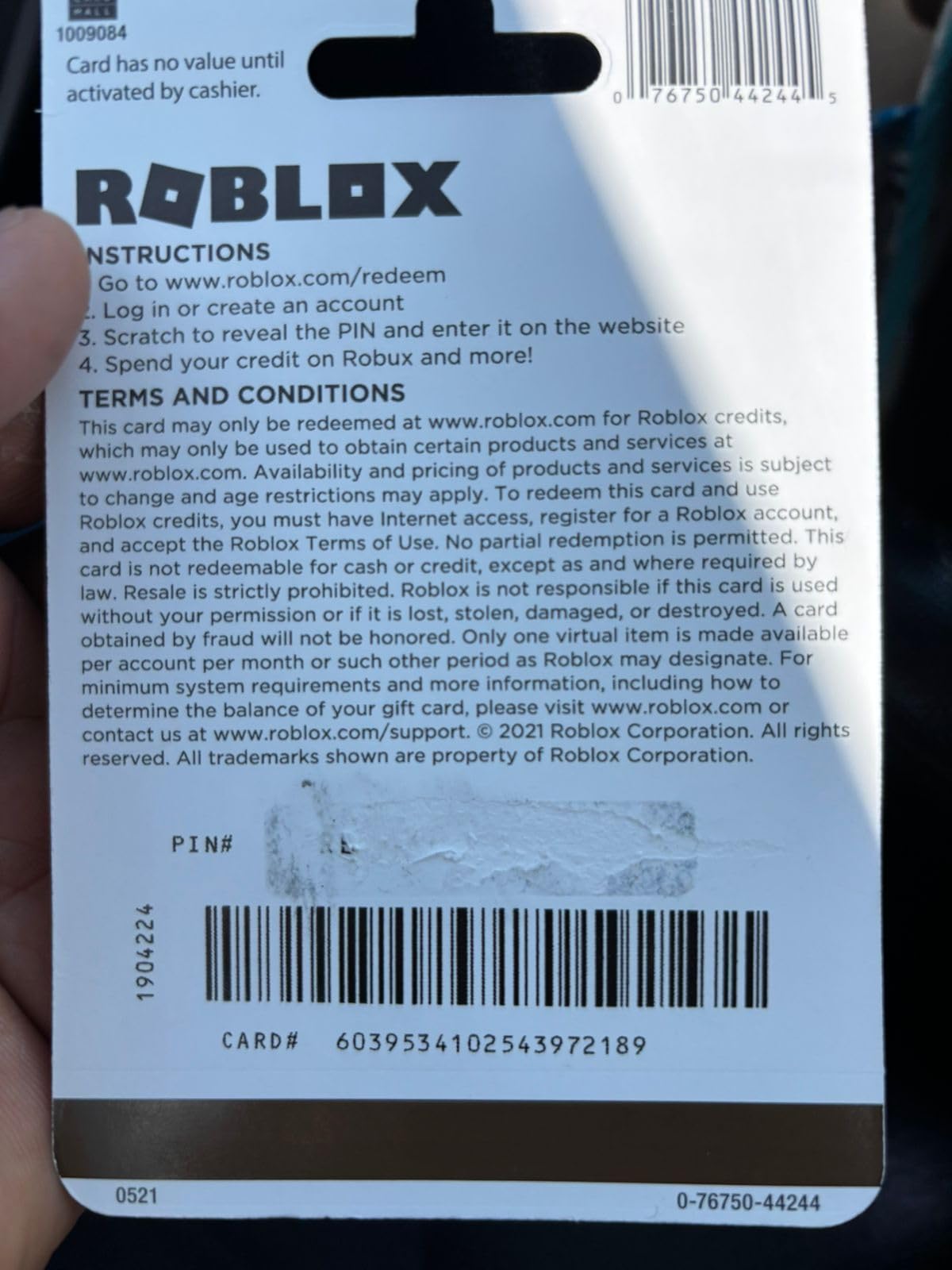 Roblox Physical Gift Card $50 [Includes Free Virtual Item] [Redeem Worldwide] customer photo 2