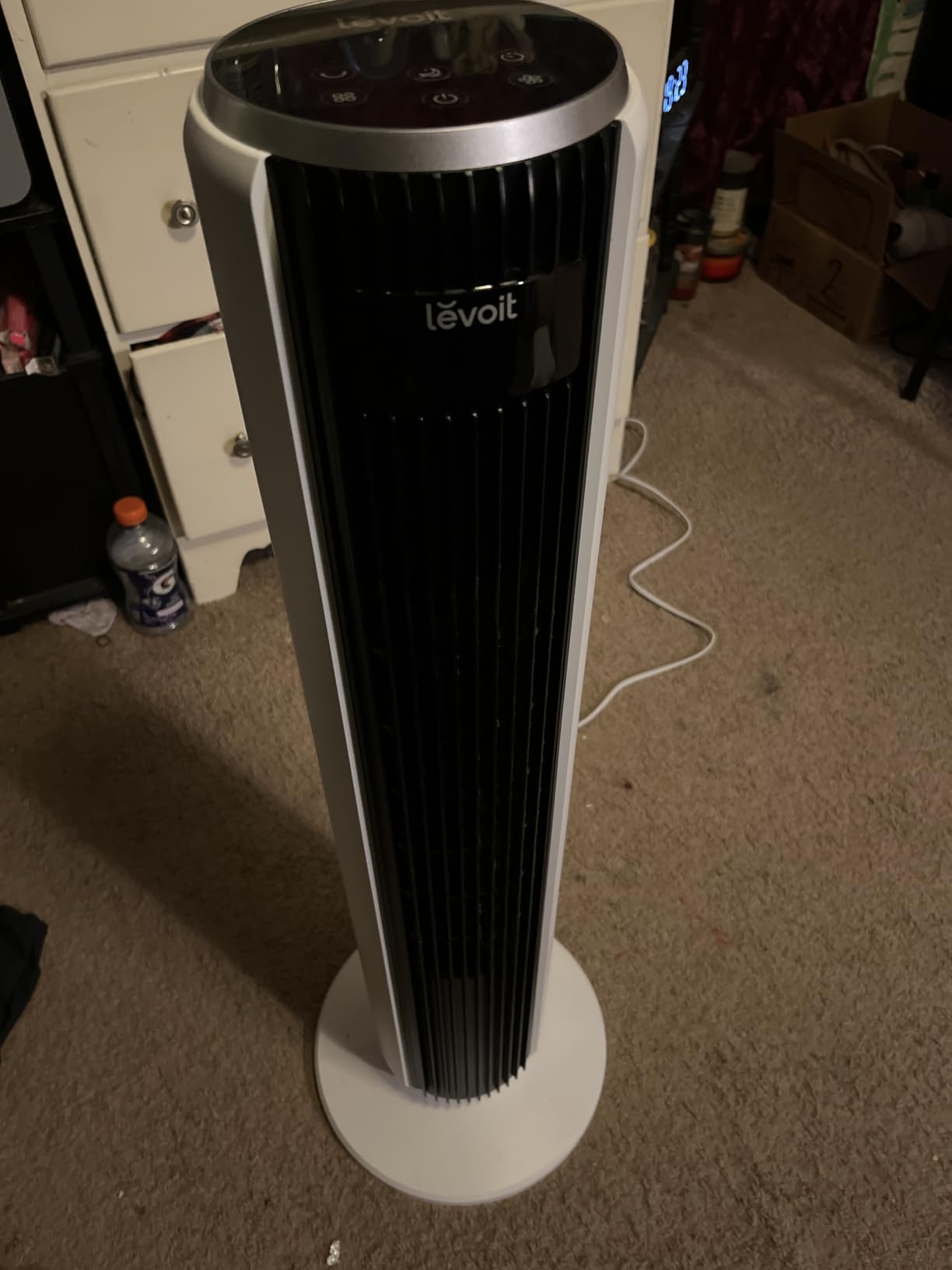 Levoit Tower Fan for Bedroom, 28ft/s Fans that Blow Cold Air, 28dB Quiet | Standing Floor Fan for Room, 90° Oscillating, 5 Speeds 4 Modes & Temp Sensor, Bladeless, 12H Timer, Remoter, 36 inch, White customer photo 1