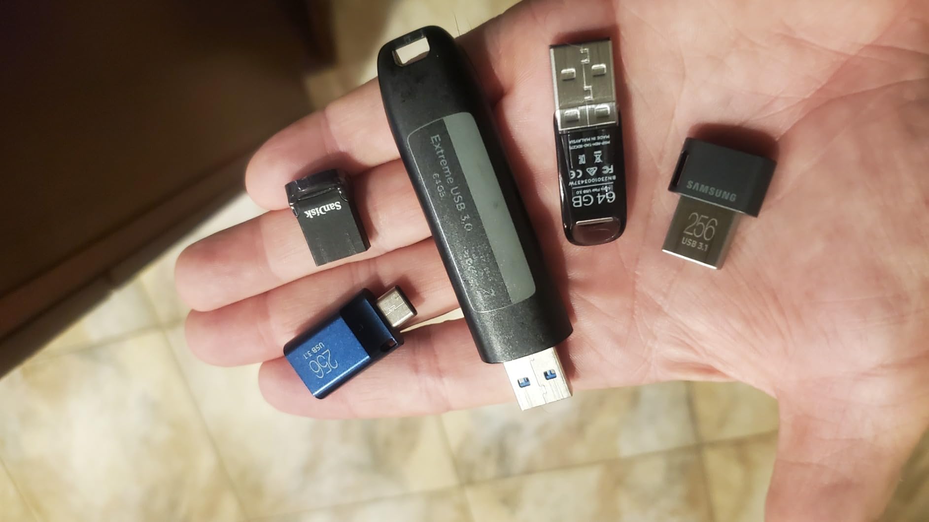 SANDISK 128GB Ultra Fit USB 3.2 Gen 1 Flash Drive - Up to 400MB/s, Plug-and-Stay Design - SDCZ430-128G-GAM46 customer photo 1