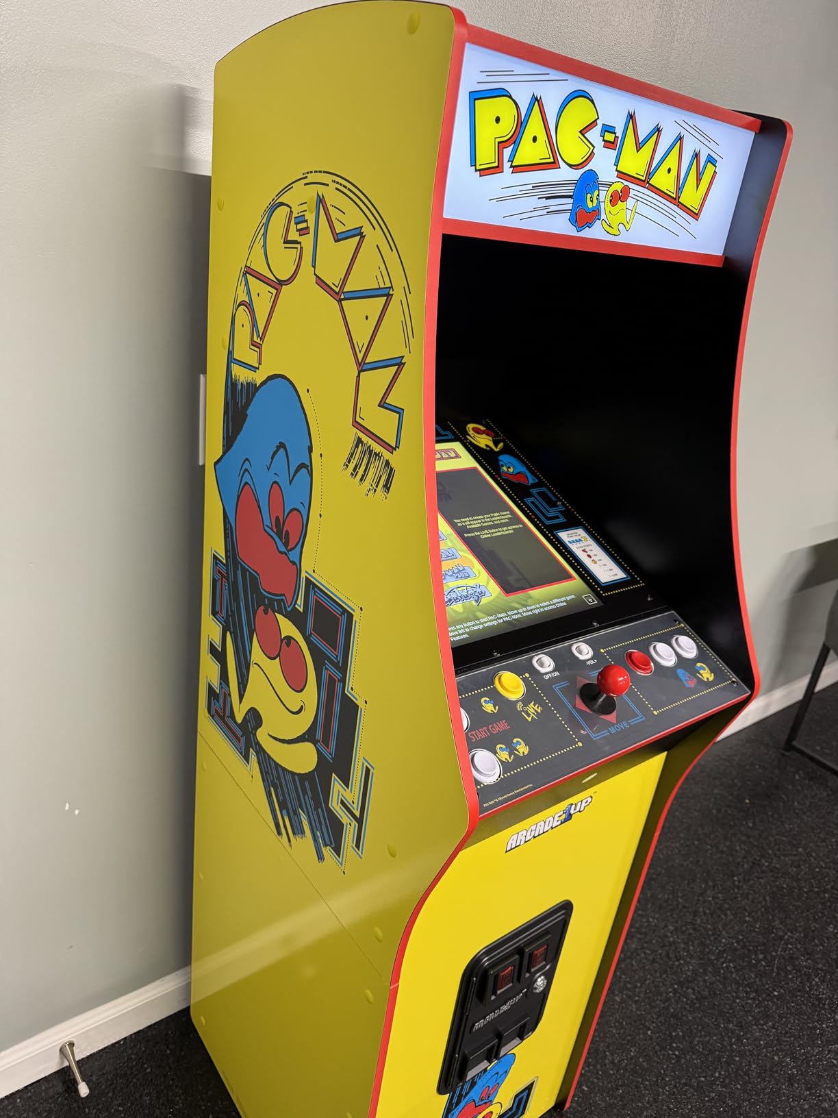 Arcade1Up Pac-Man Deluxe Arcade Gaming Cabinet, 14 Classic Games customer photo 2