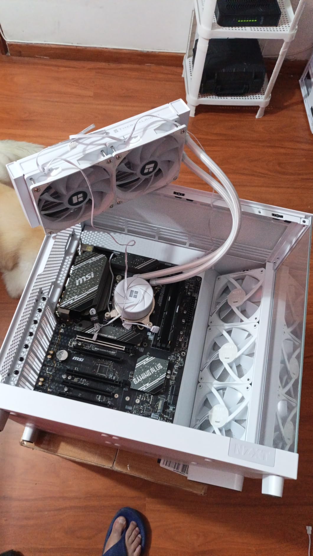 NZXT H6 Flow RGB Mid-Tower Airflow Case with 3 RGB Fans, Panoramic Glass Panels, Cable Management - Black customer photo 2
