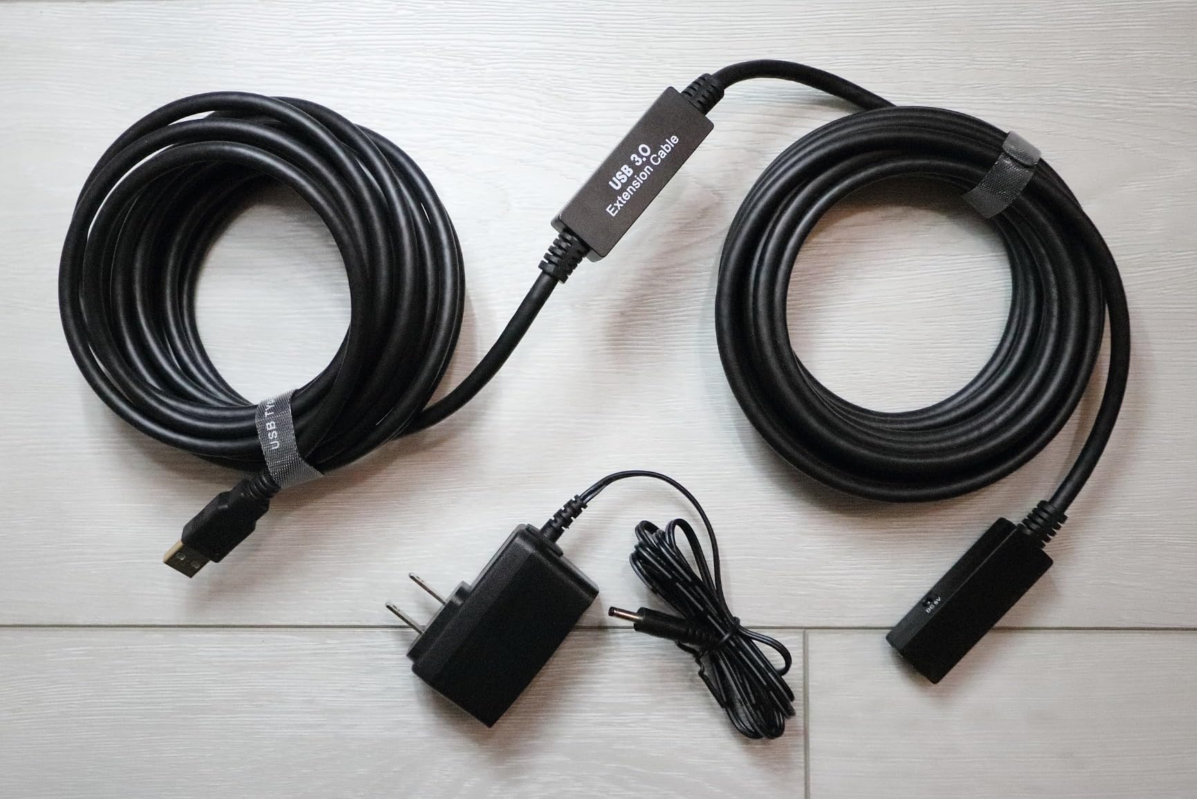 25Feet Active USB 3.0 extension cable, Long USB Extension Cord A-Male A-Female, With Expansion Chipset Signal Boosters, Compatible With Oculus Quest 3, VR, Xbox, PS4, Webcam, etc. customer photo 1