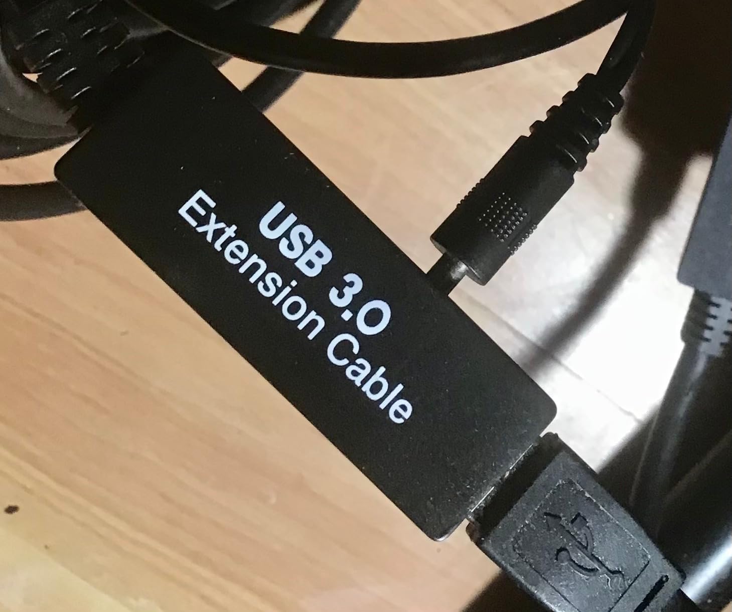 25Feet Active USB 3.0 extension cable, Long USB Extension Cord A-Male A-Female, With Expansion Chipset Signal Boosters, Compatible With Oculus Quest 3, VR, Xbox, PS4, Webcam, etc. customer photo 2