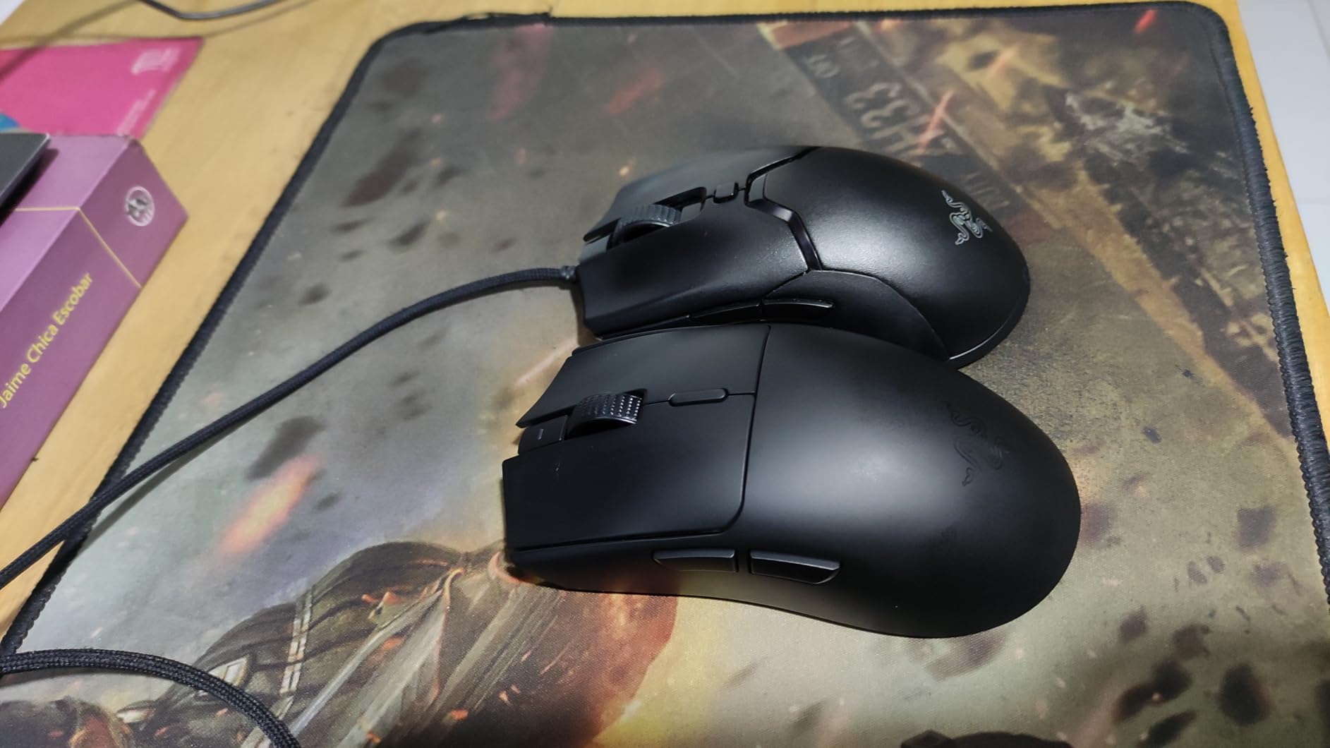 Razer Viper V3 HyperSpeed Gaming Mouse - Optical - Wireless - Radio Frequency - 2.40 GHz - USB - 30000 dpi - 6 Programmable Button(s) - Right-Handed - 1 x AA Battery Supported customer photo 1