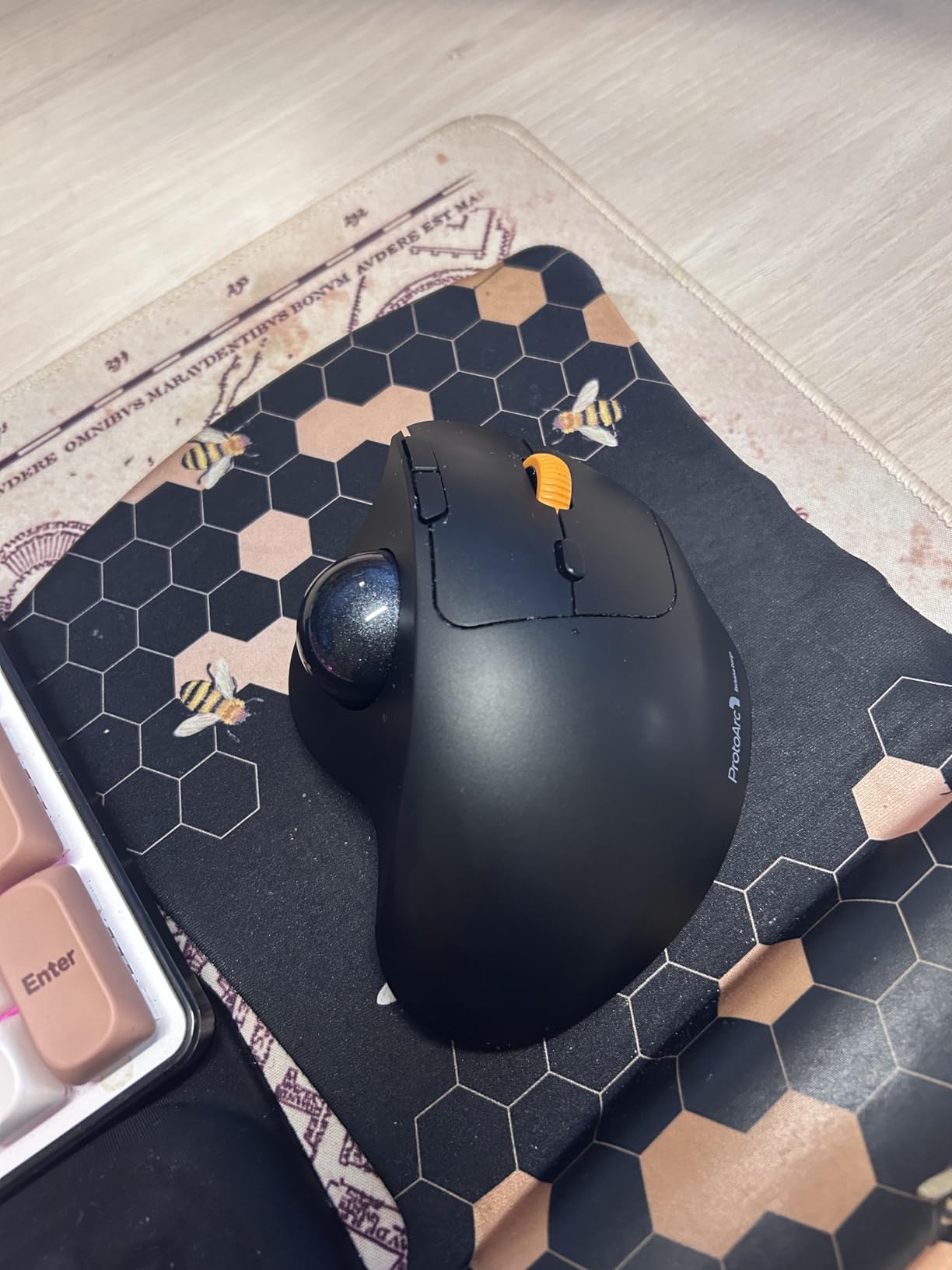 ProtoArc EM04 Wireless Trackball Mouse, Bluetooth Trackball Mouse | Thumb-control design reduces wrist fatigue, connect 3 devices via Bluetooth/2.4G USB-A, 500mAh rechargeable battery customer photo 1
