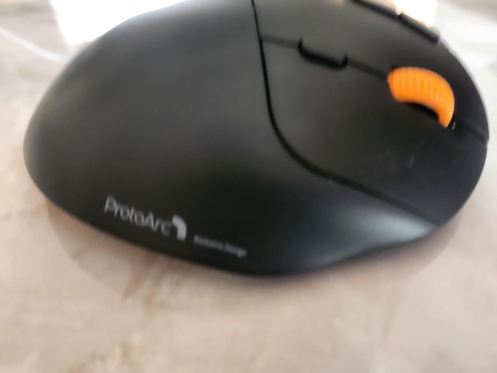 ProtoArc EM04 Wireless Trackball Mouse, Bluetooth Trackball Mouse | Thumb-control design reduces wrist fatigue, connect 3 devices via Bluetooth/2.4G USB-A, 500mAh rechargeable battery customer photo 2