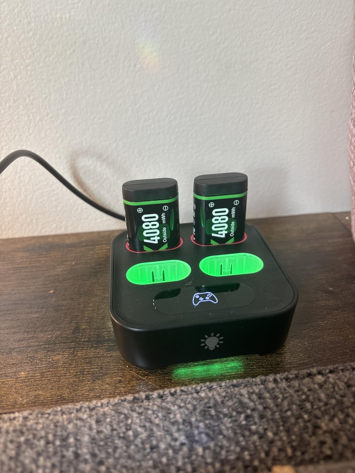 Upgraded Fast Charging Rechargeable Battery Packs with Light Control, 4x4080mWh Xbox Controller Batteries with Charger Dock for Xbox Series X|S, One S/X/Elite Controllers,Cases and Storage Sets customer photo 1
