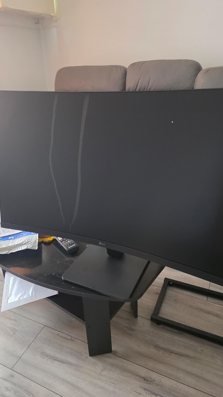 LG 32MR50C-B Curved Monitor 32-Inch FHD 100Hz AMD FreeSync OnScreen Control Dynamic Action Sync Black Stabilizer Tilt Stand (HDMI) - Black customer photo 2