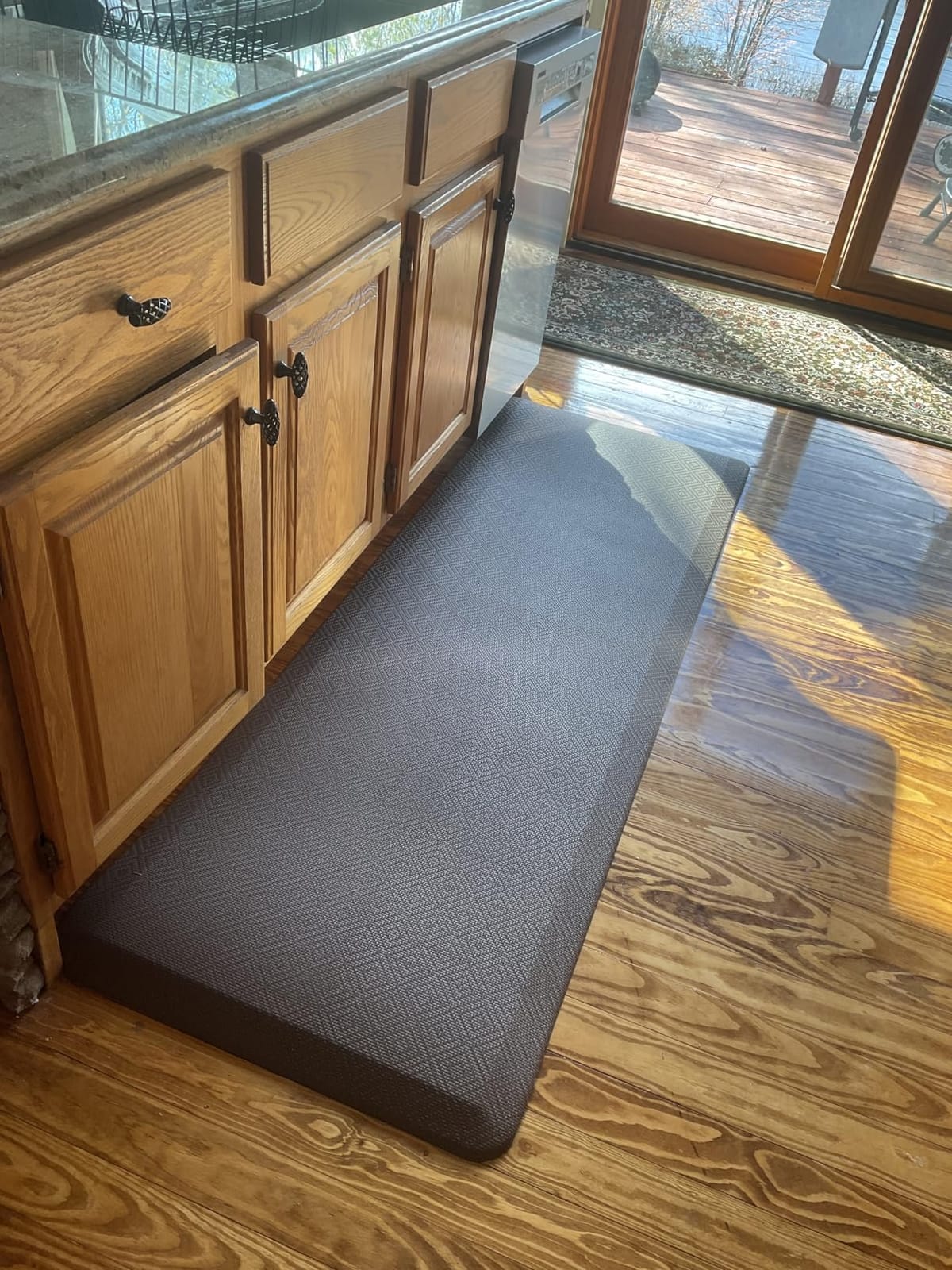 Ophanie Kitchen Mats for Floor, 3/4 inch Thick, 20x32 Anti Fatigue Cushioned Mat, Kitchen Rugs, Waterproof, Comfort Ergonomic Standing Mat for Office, Home, Sink with 99+ Pairs of Anti-Slip Bottom Ridges customer photo 1