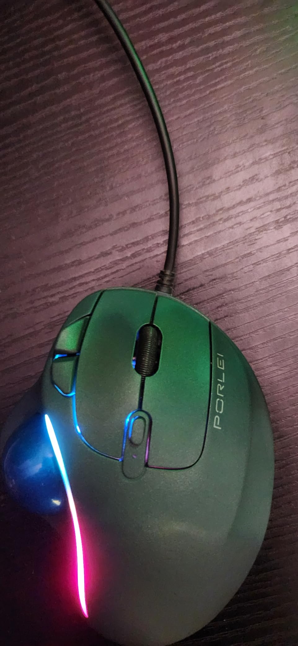 Wired Trackball Mouse with RGB Lighting, Ergonomic Thumb Control to Reduce Muscle Strain, 5 Adjustable DPI, Dual USB-C & USB-A Connectivity, Compatible with PC, Laptop, Mac, Windows-Blue customer photo 1