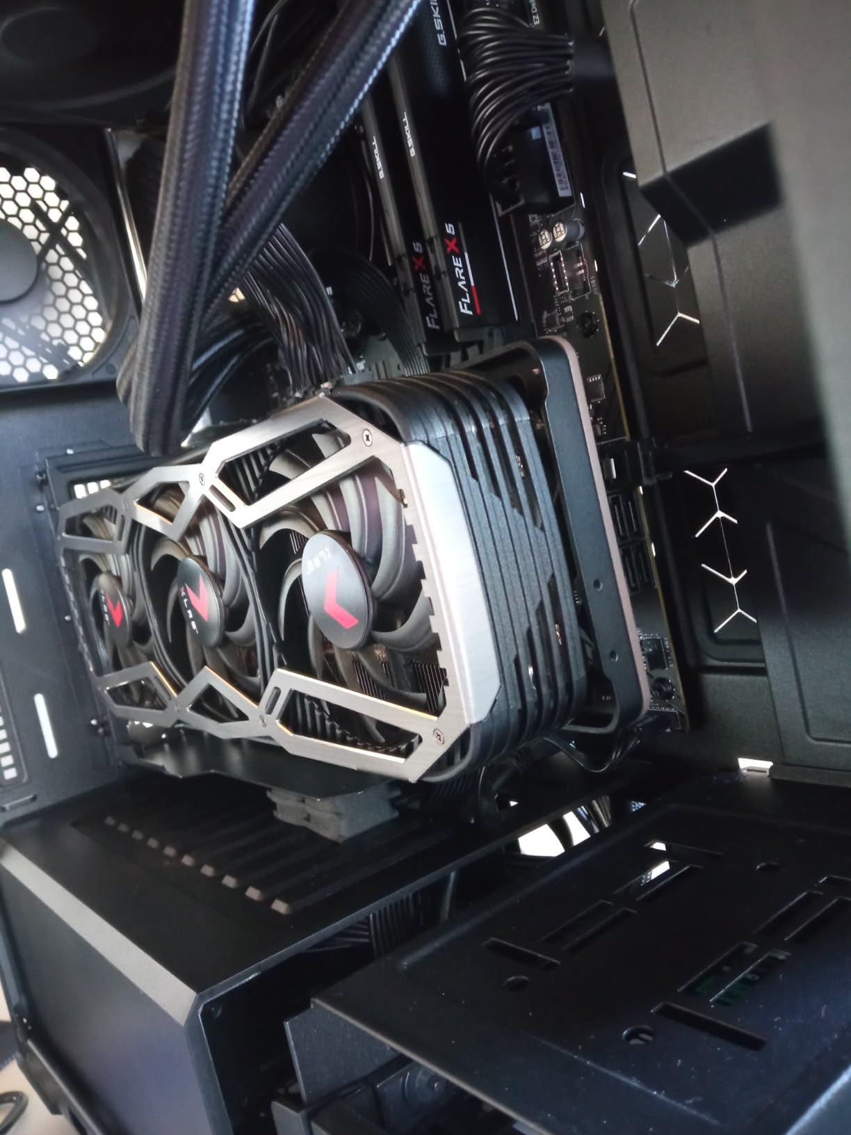 EZDIY-FAB Shield Vertical GPU Mount, 115mm PCIe 4.0 Riser Cable, Black | Dual-Lock Structure, Heavy GPU Support, 7 Full-Open Slots, 90 Degree Angle Connector customer photo 2