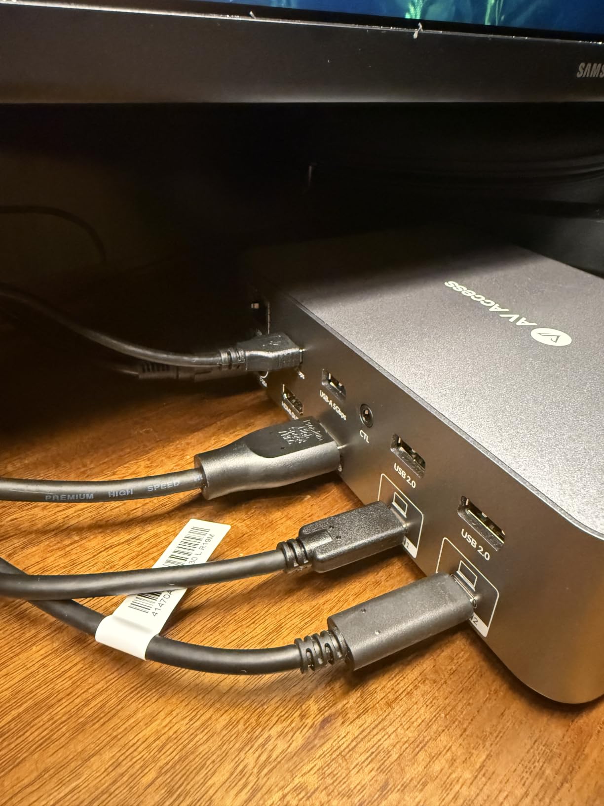 AV Access KVM Switch Dock 2 Monitors 2 Laptops, 4K KVM Switch Dual Monitor customer photo 1