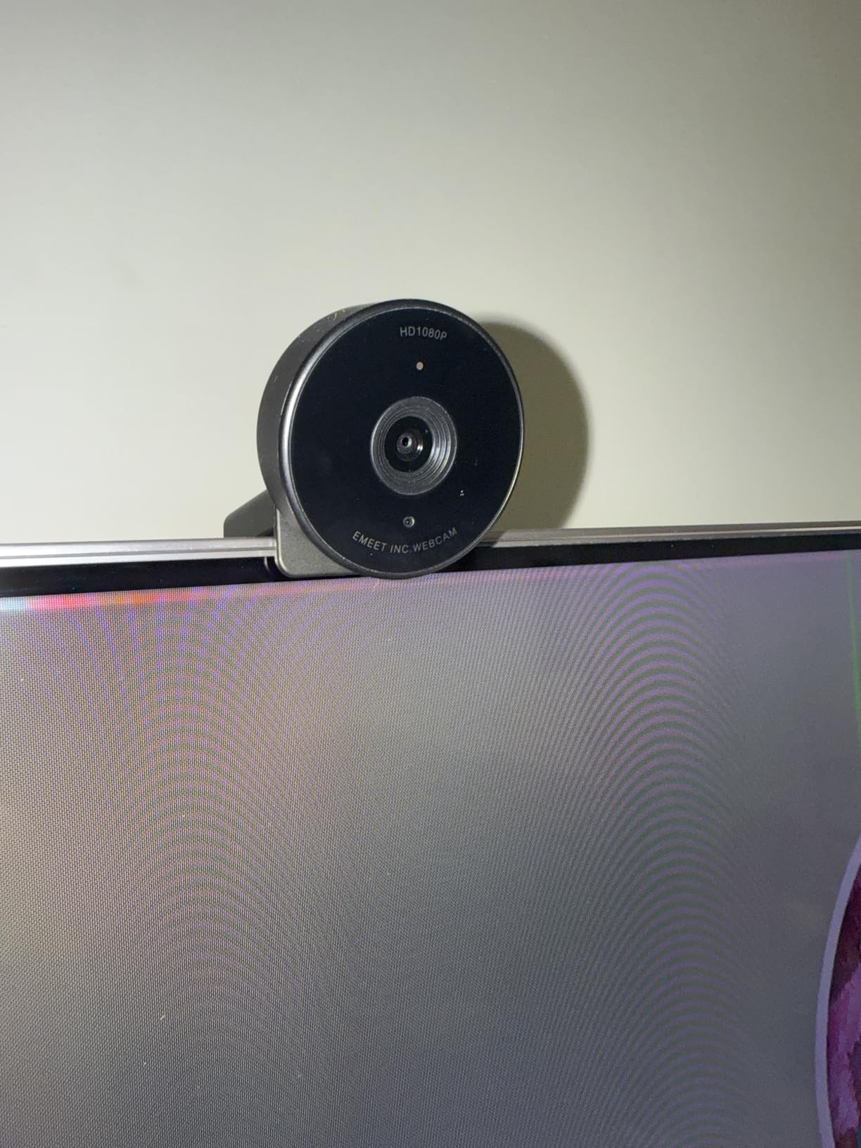 EMEET C950 1080P Webcam, USB Webcam with Microphone & Physical Privacy Cover | Auto Light Correction, Fixed Focus, USB Plug & Play, Ultra Web Cam w/ 70°View for Meeting/Online Classes/Zoom/YouTube customer photo 1