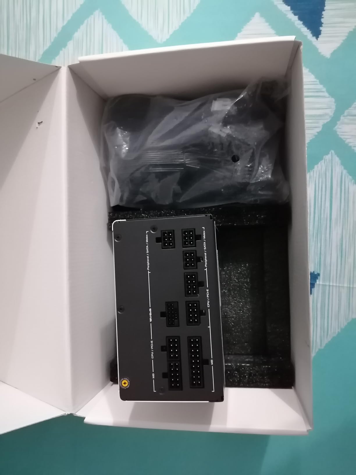 ASUS Prime 750W Gold (750 Watt, ATX 3.0 Compatible, Fully Modular Power Supply, 80+ Gold Certified, Dual Ball Bearings, Two Color Options in One, 8-Year Warranty) customer photo 2