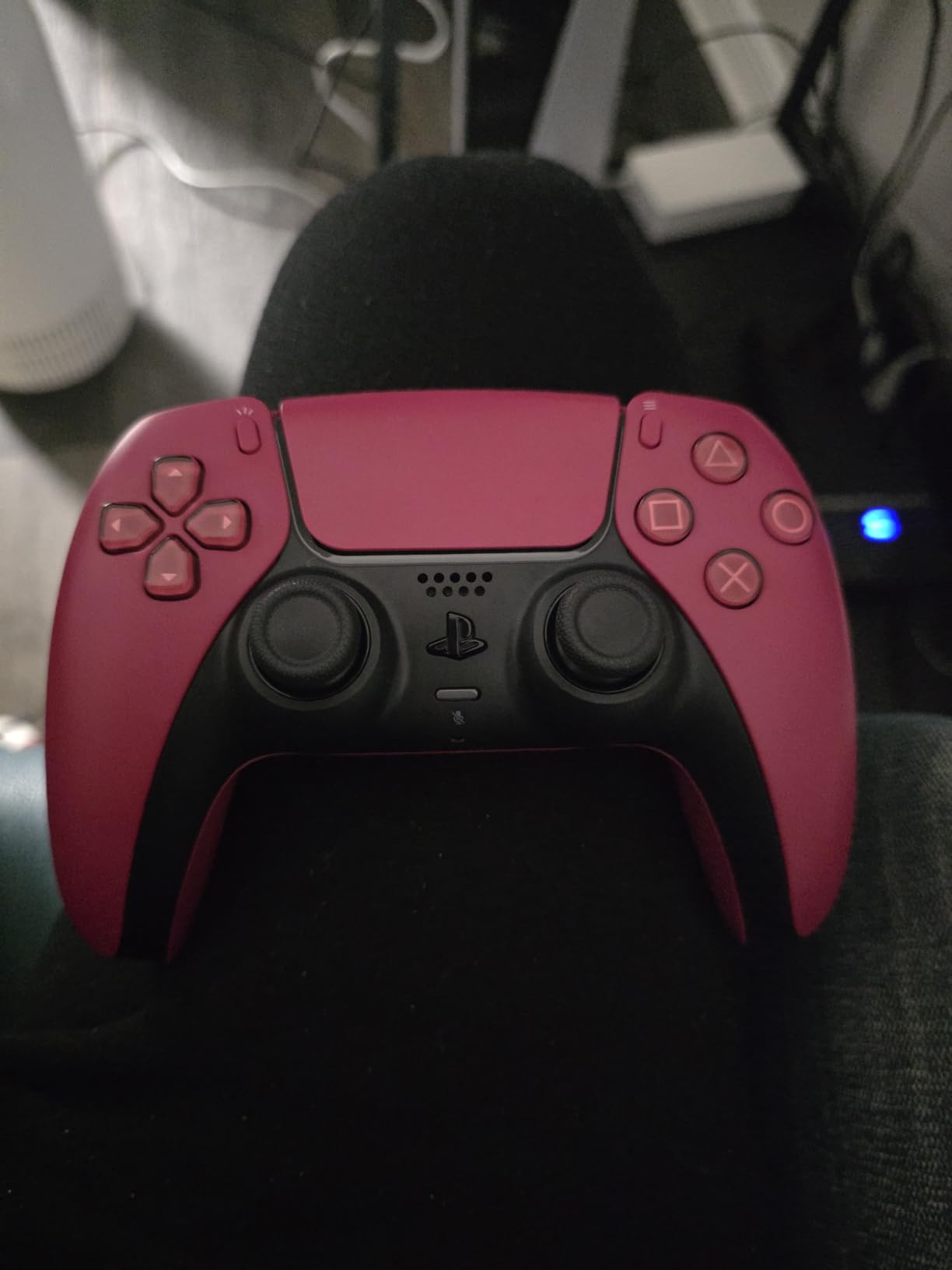 PlayStation DualSense Wireless Controller - Cosmic Red customer photo 2