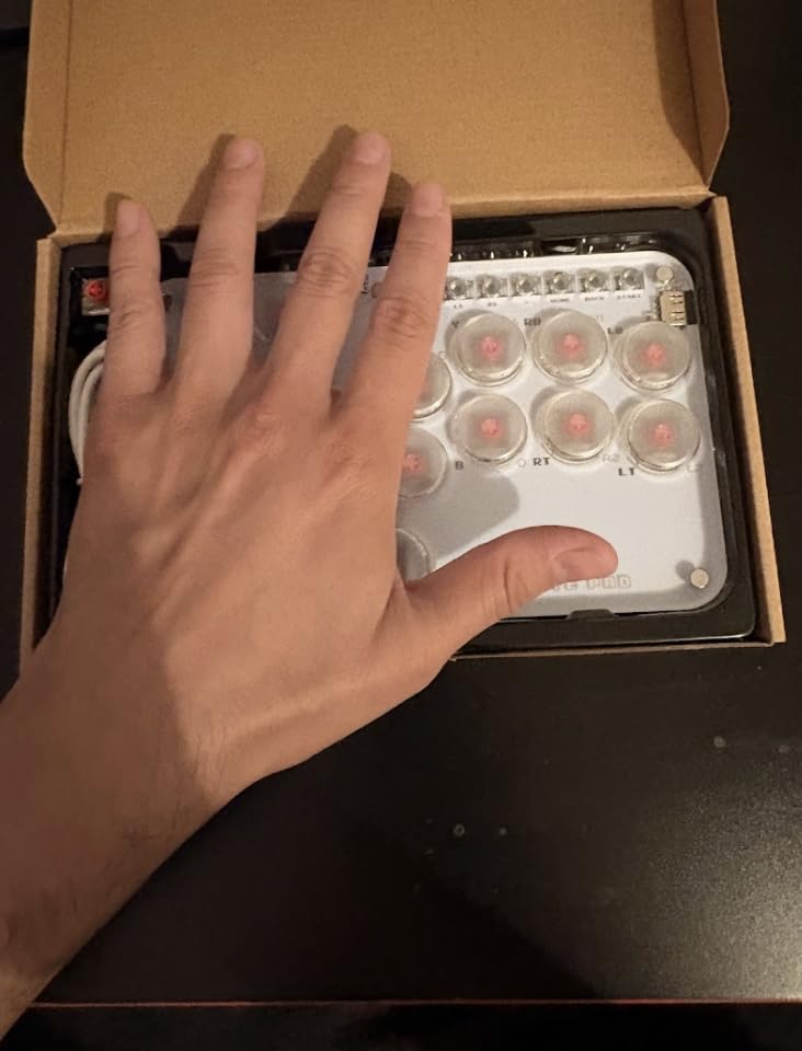 Haute42 S13 13-Key Leverless Arcade Stick, RGB Fighting Game Controller | Supports Turbo Function, Hot Swap & SOCD, Compatible with PC/Ps3/Ps4/Switch/Steam customer photo 2