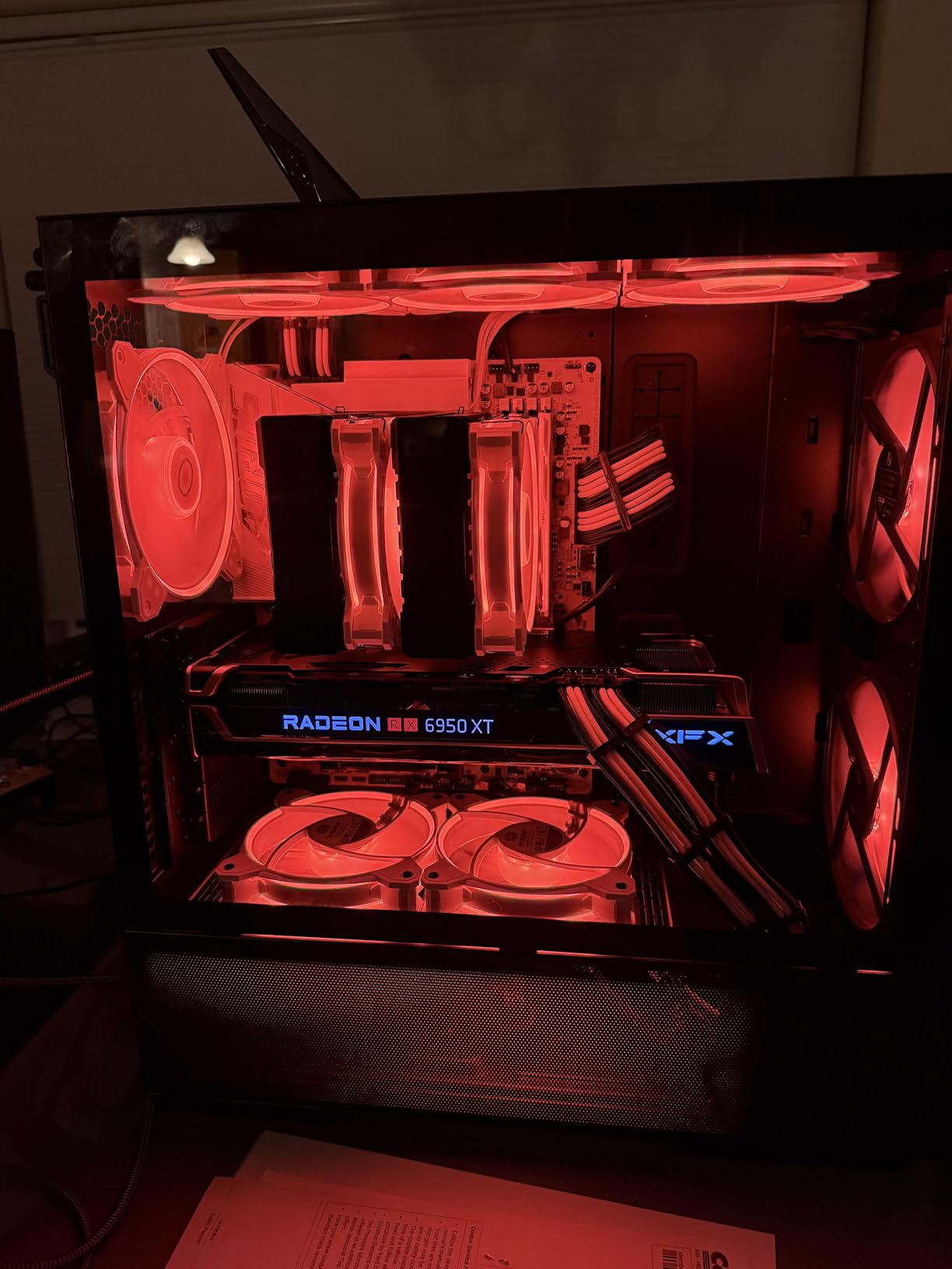 GIGABYTE B650E AORUS Elite X AX ICE AMD AM5 ATX Motherboard, Support Ryzen 9000/8000/7000 Series, DDR5, 12+2+2 Power Phase, 3X M.2, PCIe 5.0, USB-C, WIFI6E, 2.5GbE, EZ-Latch, Q-Flash, RGB Fusion customer photo 1