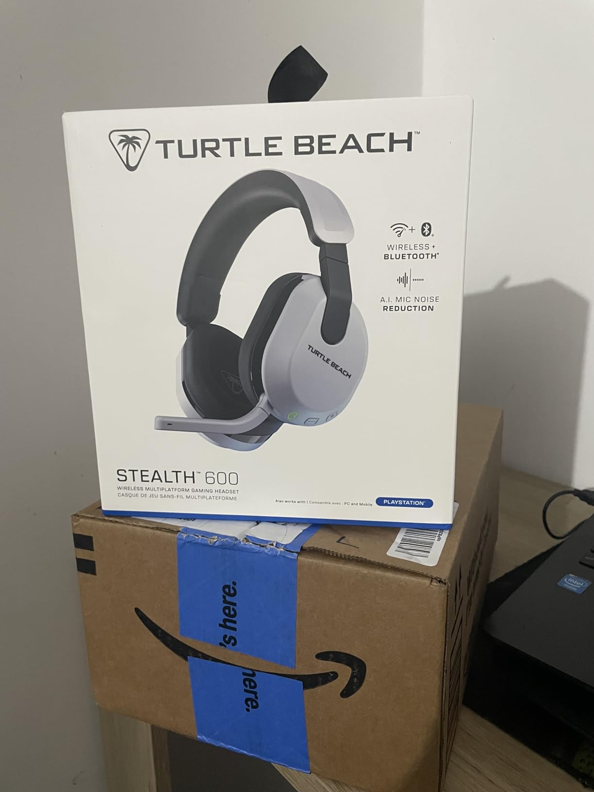 Turtle Beach Stealth 600 Wireless Multiplatform Gaming Headset for PS5 & PC customer photo 1