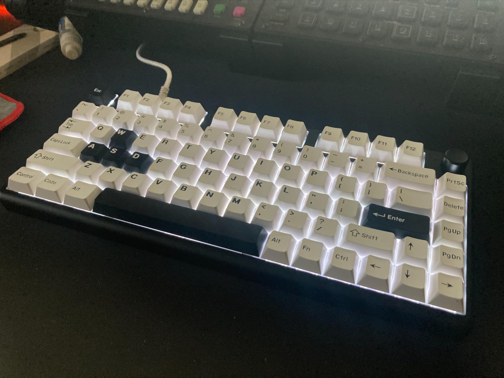 Carbon 174 Keys PBT Double Shot Keycap Set, Orange Retro Custom Key Cap Keycaps 60 Percent Cherry Profile Keycaps for 61/64/68/84/87/100/104/108 Mechanical Keyboard customer photo 2