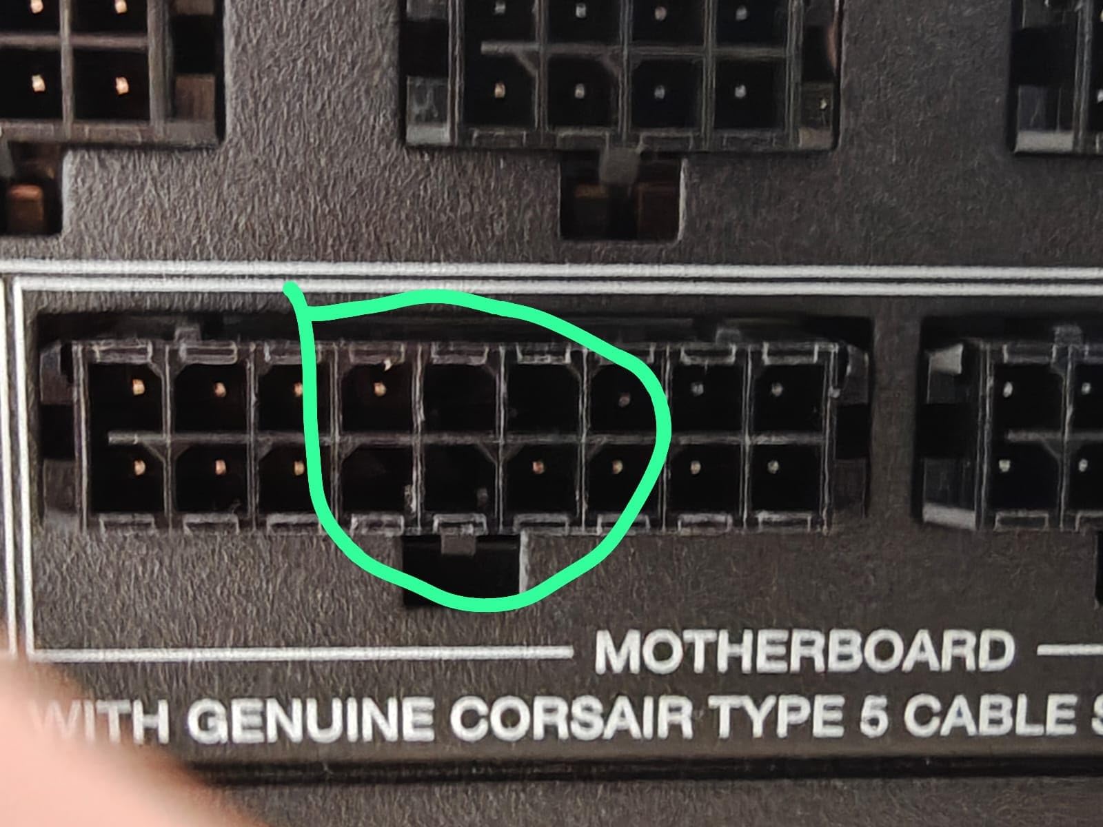 CORSAIR SF750 (2024) Fully Modular SFX Low Noise 80 Plus Platinum Power Supply - ATX 3.1 Compliant - PCIe 5.1 Ready - Small Form Factor - Bracket Included - Black customer photo 1