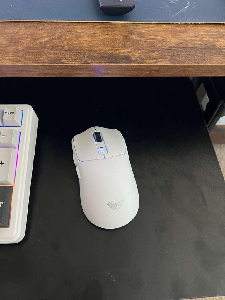AULA SC580 Wireless Gaming Mouse, Tri-Mode 2.4G/BT5.0/USB-C Gaming Mouse, 12000 DPI Rechargeable Wireless Mouse with 6 Programmable Buttons, Ergonomic Computer Mouse for Laptop/PC/Mac/Tablet customer photo 1