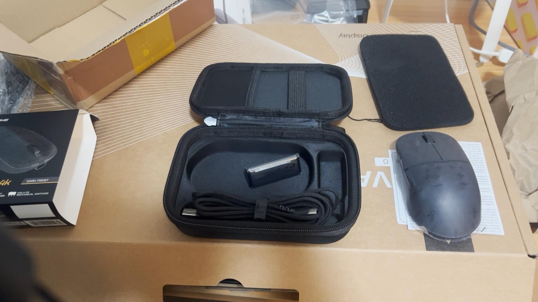 ENDGAME GEAR XM2w 4k Wireless Gaming Mouse - 4000Hz Polling Rate, Kailh GX Switches, PixArt PAW3395 Sensor, Lightweight ~63 g, Dark Frost | Gaming mouse, 4000Hz polling, Kailh GX switches, PAW3395 sensor, claw grip esports for FPS PC customer photo 1