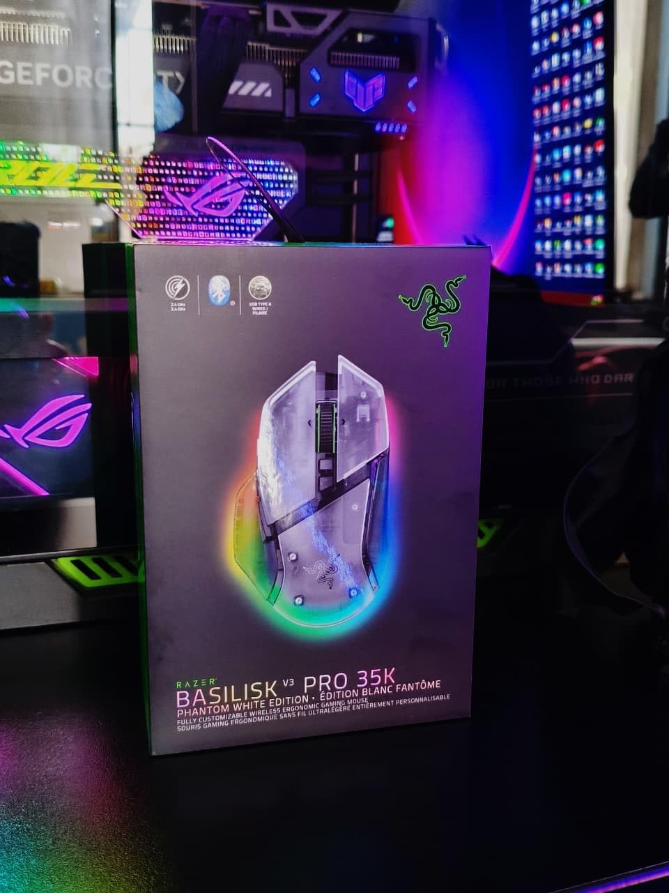 Razer Basilisk V3 Pro 35K Wireless Gaming Mouse, 140 Hr Battery, Black | 35K DPI Optical Sensor Gen 2, HyperScroll Tilt Wheel, 13 Customizable Controls, Chroma RGB, Optical Switches Gen 3 customer photo 2