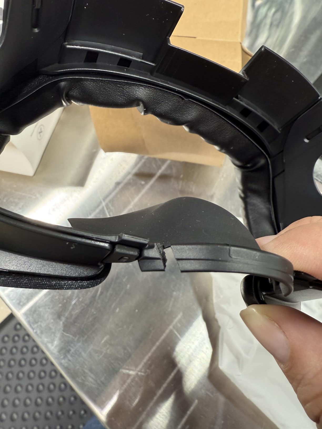 AMVR FC3 Facial Interface Face Pad Compatible with Meta/Oculus Quest 3 Accessories, with Knob Adjustable, NOT Compatible with Meta Quest 3S customer photo 2