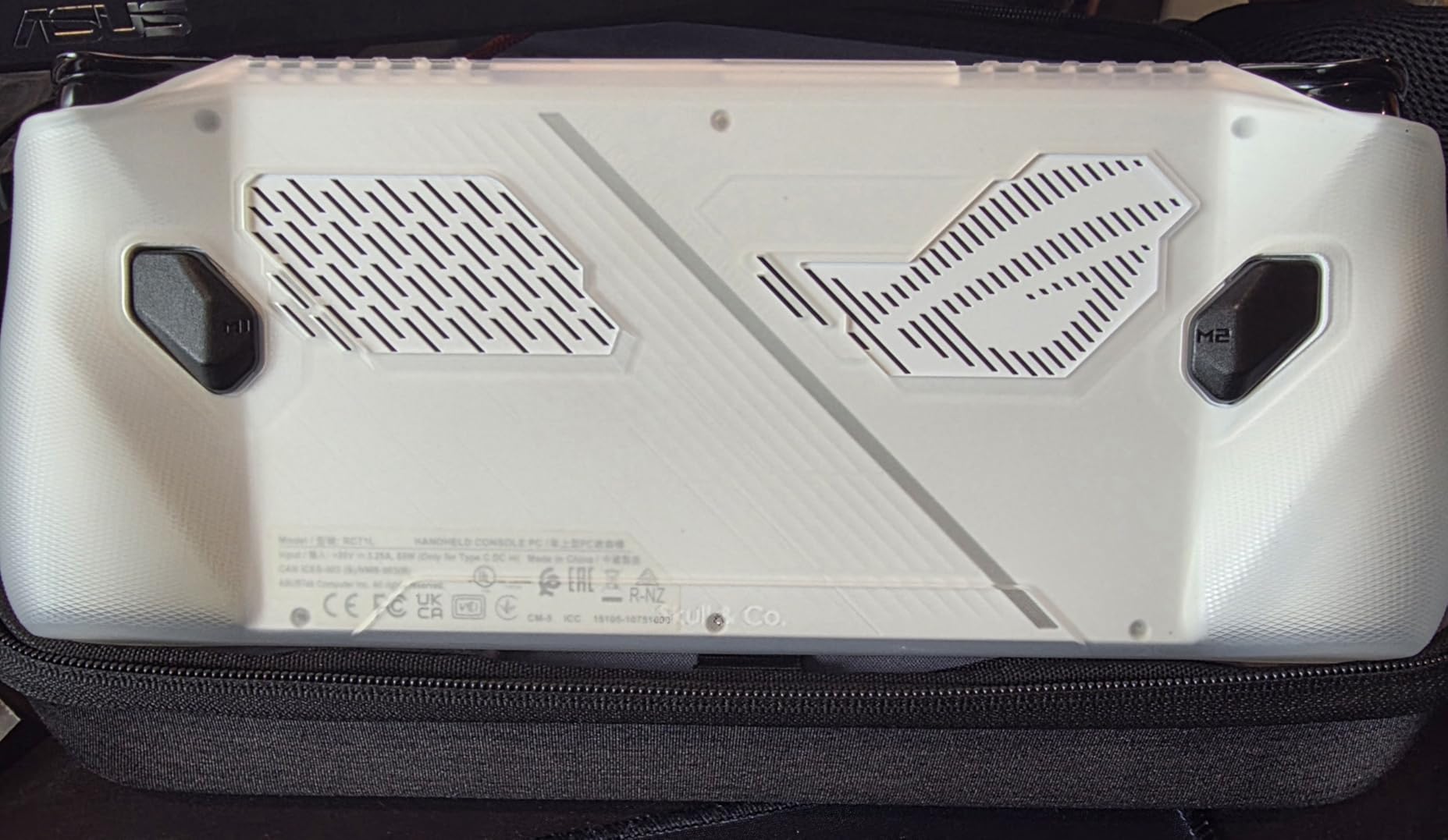 Skull & Co. GripCase for ROG Ally X (2024 Model): A Soft Protective Case with Textured Grips Full Protection and Stand, Shock-Absorption Non-Slip and Anti-Scratch Cover Design - Black customer photo 2